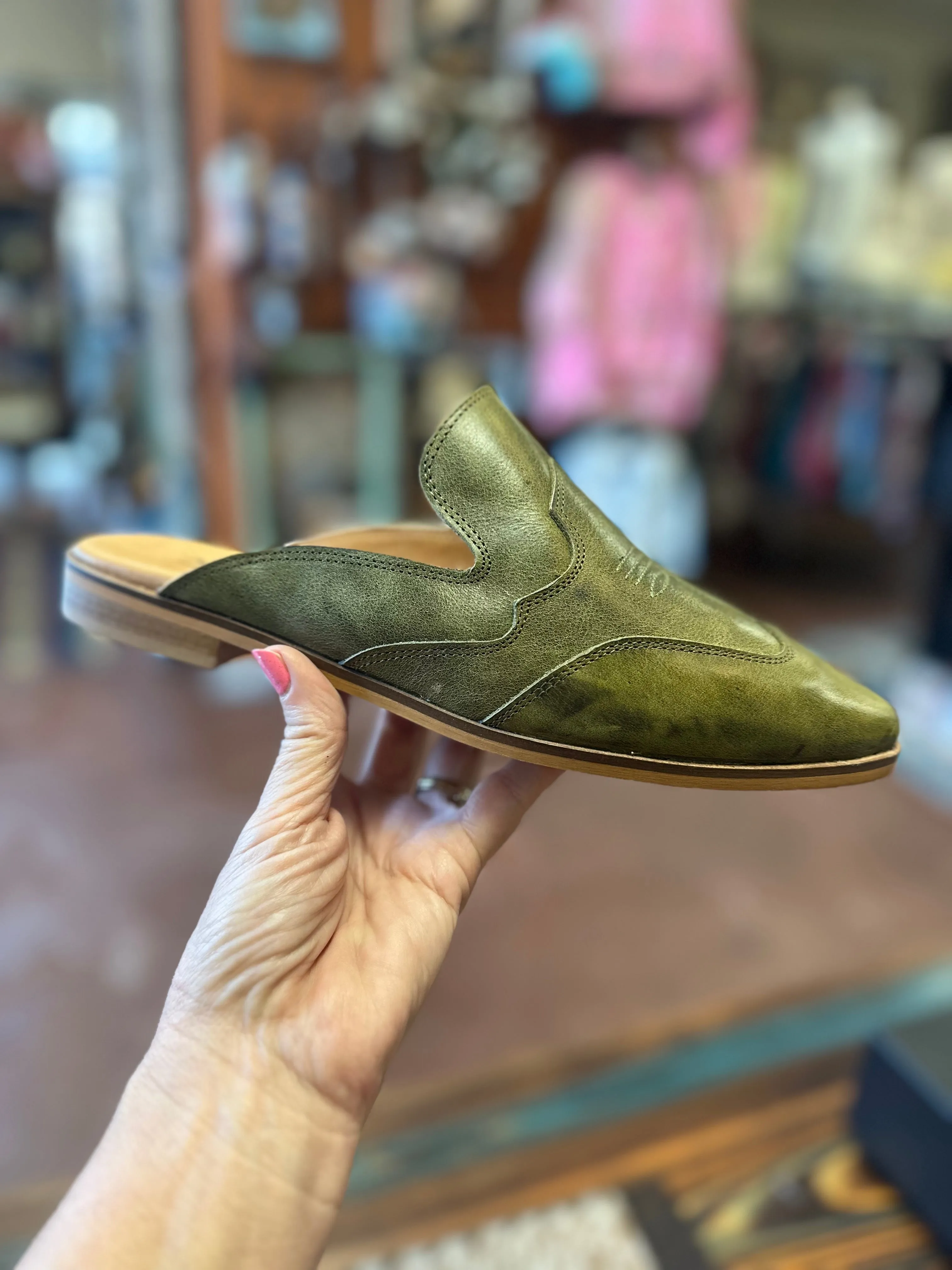 Adair Flat Mule