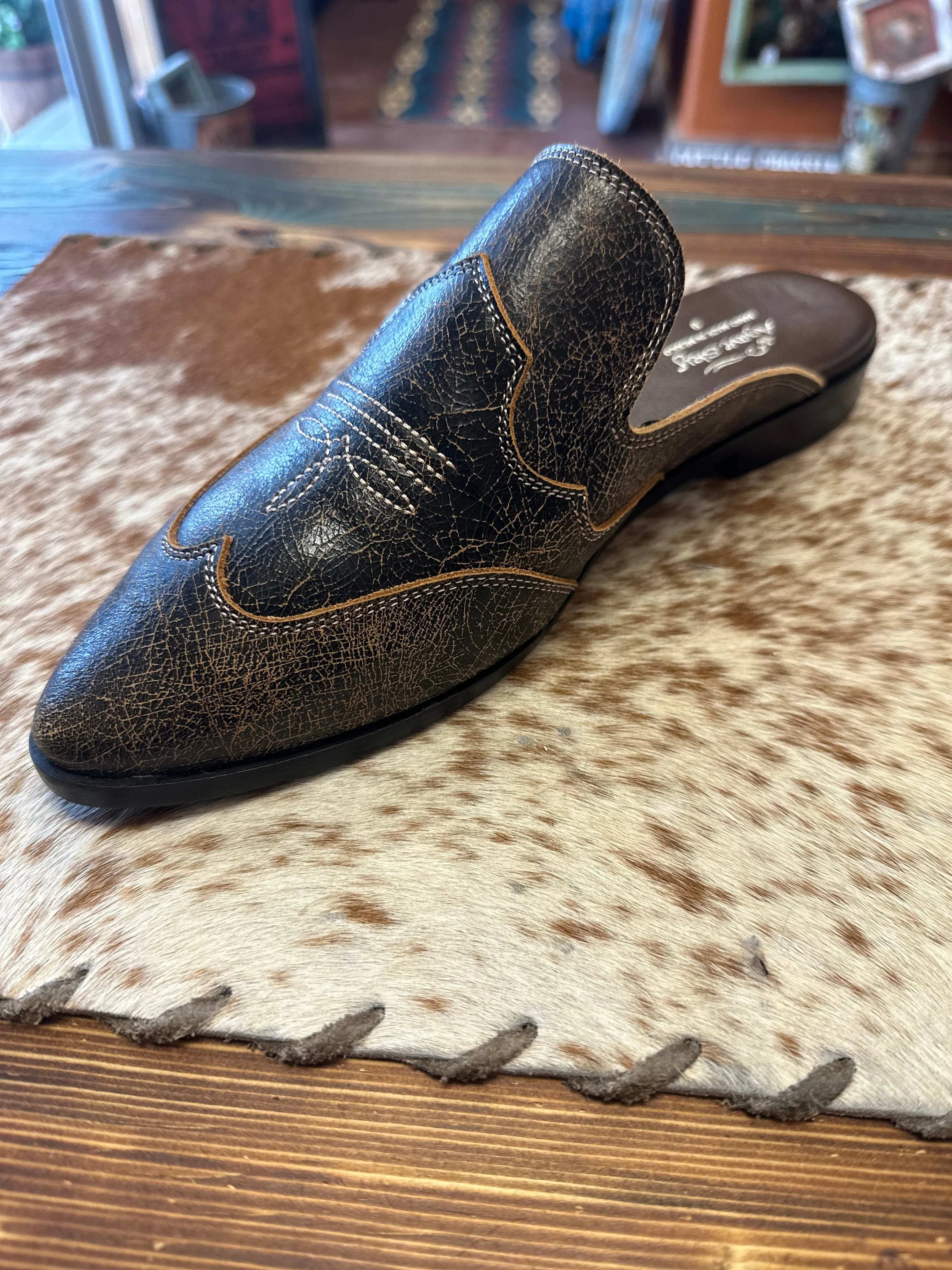 Adair Flat Mule