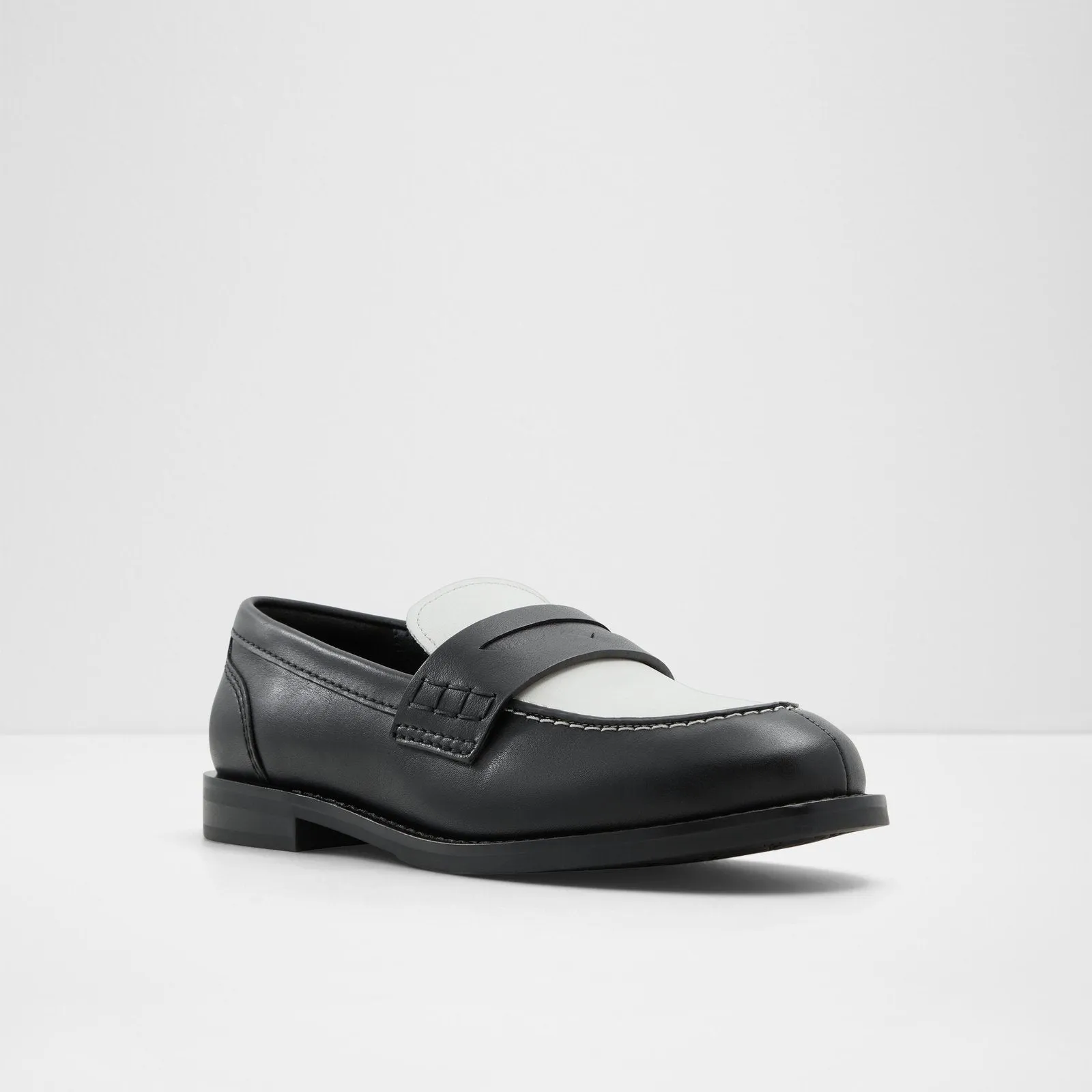 ADIBAEN Kadın Siyah Loafer
