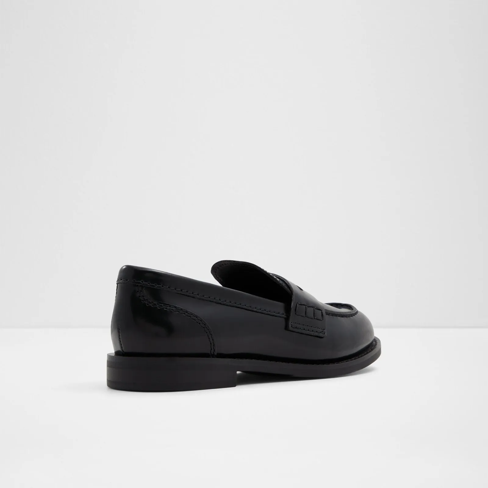ADIBAEN Kadın Siyah Loafer