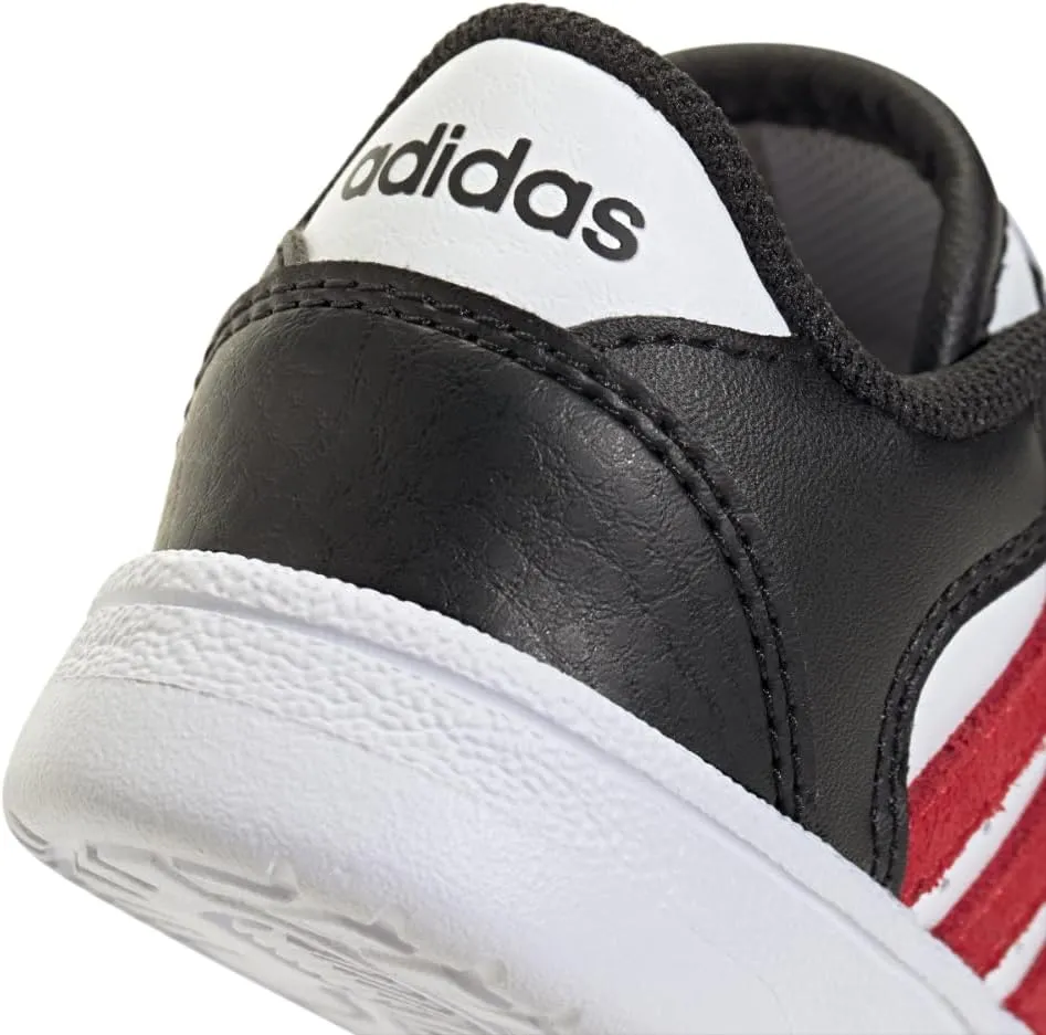 adidas Unisex-Child Turnaround Shoes (Big Kid) Sneaker