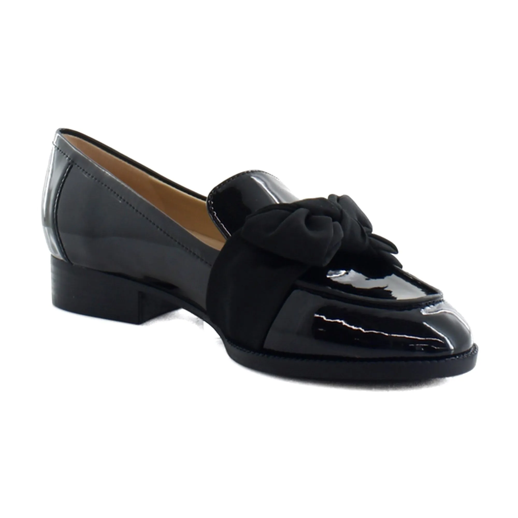 Bandolino Women's LINDIO Loafer, Black, 8.5
