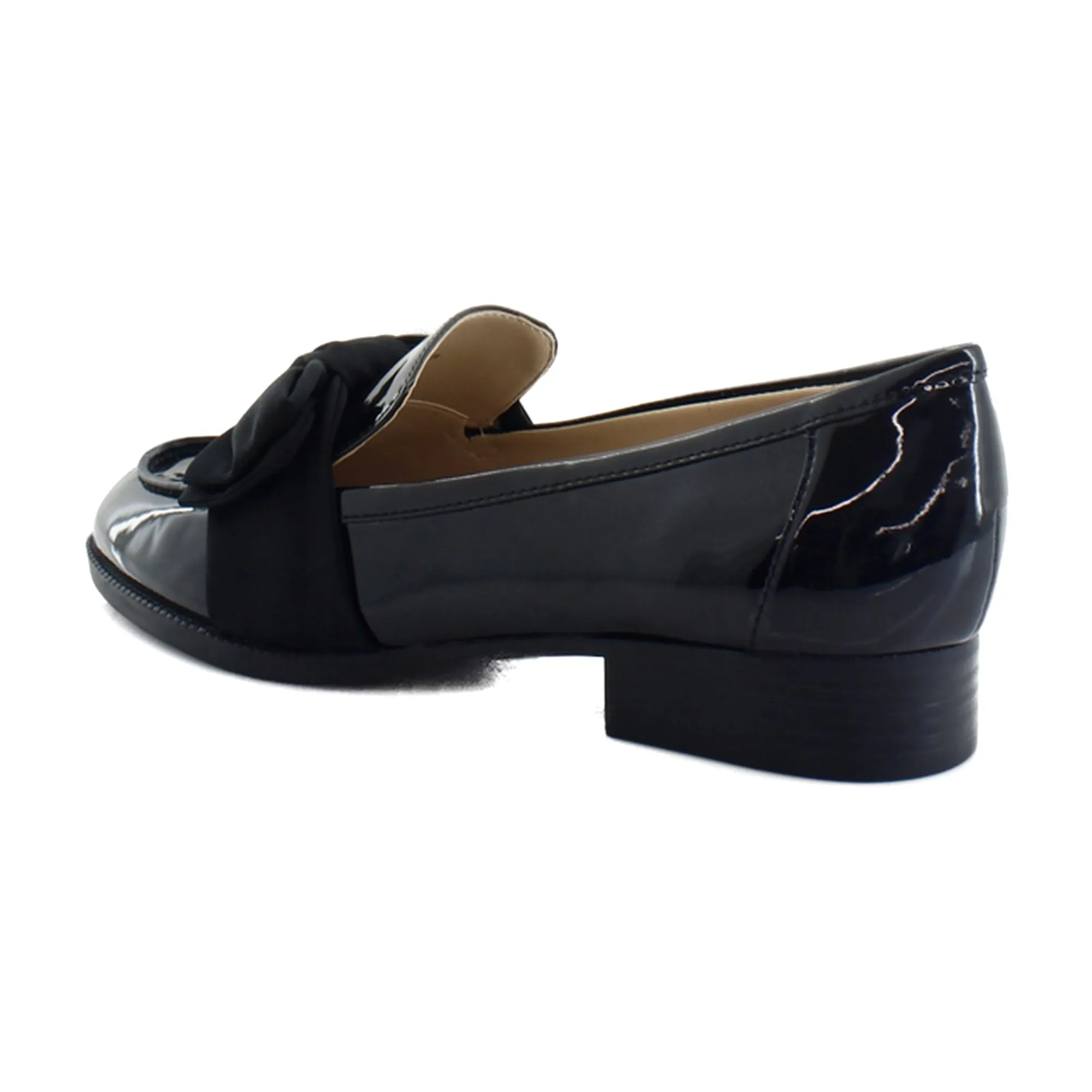 Bandolino Women's LINDIO Loafer, Black, 8.5