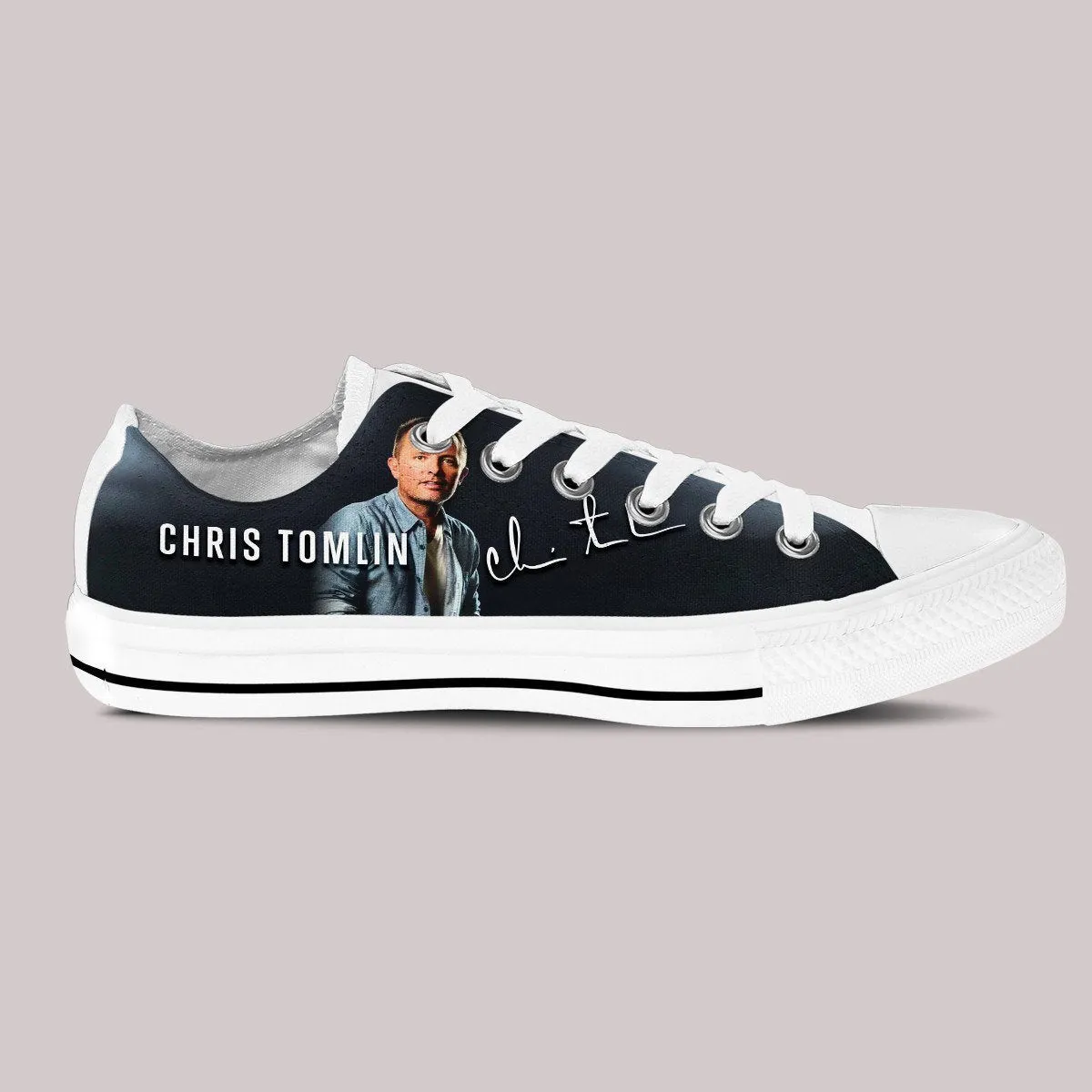 chris tomlin ladies low cut sneakers
