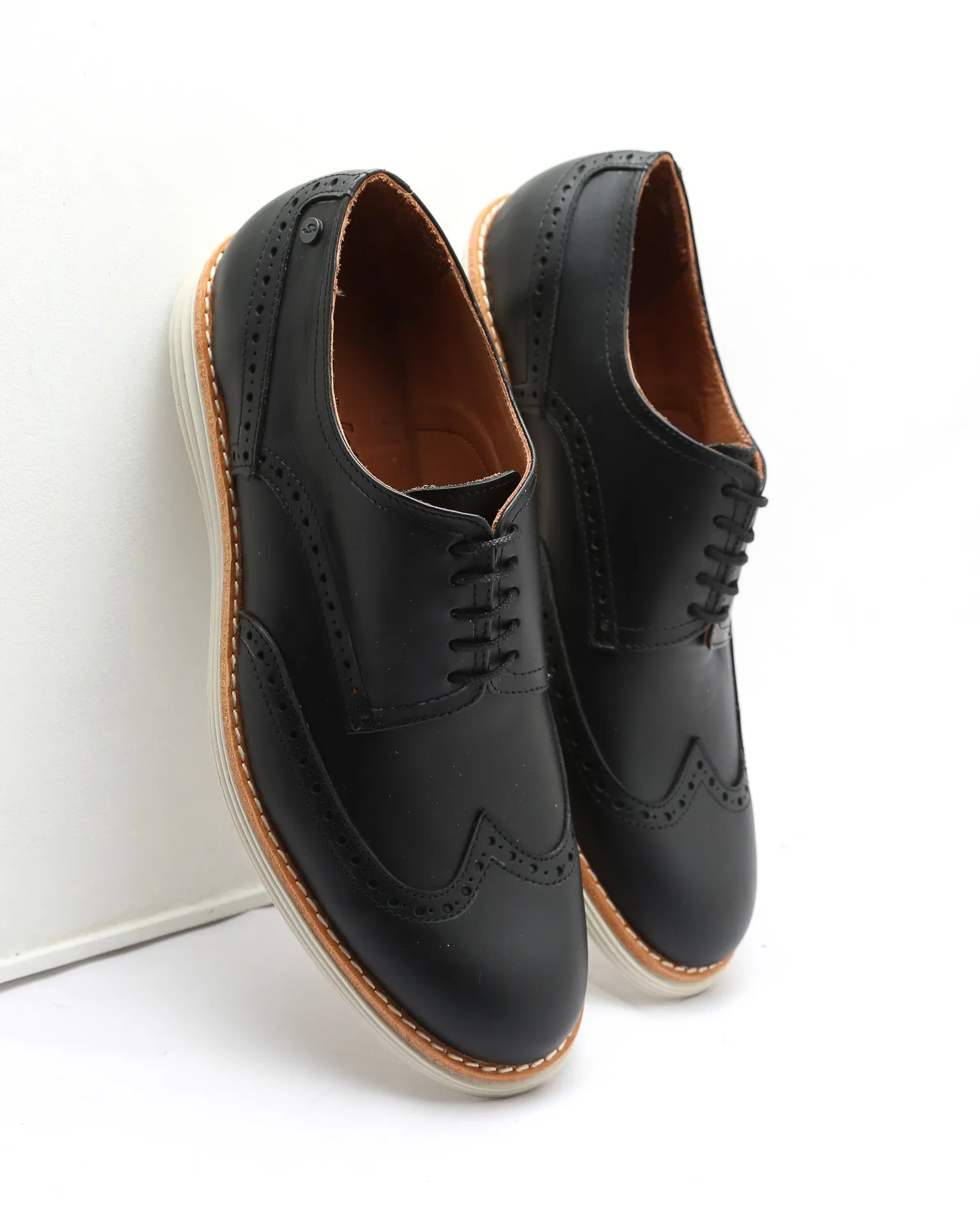 Derby Brogue 1023 Black