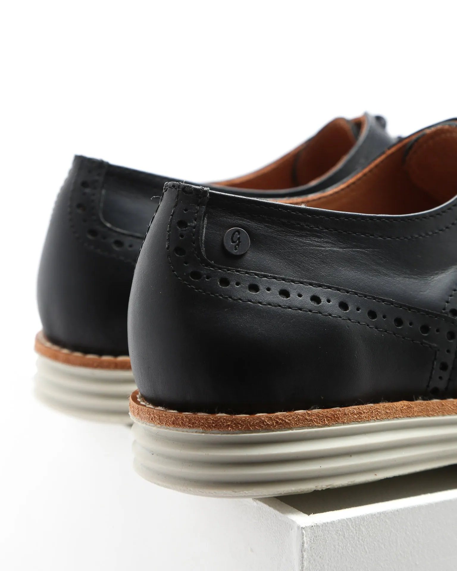 Derby Brogue 1023 Black