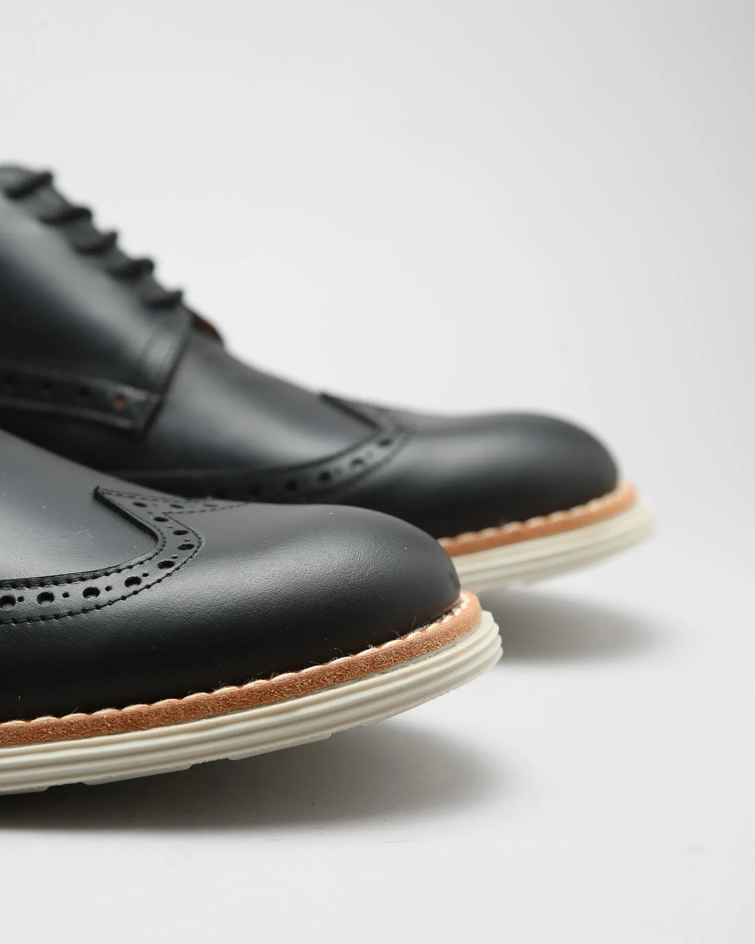 Derby Brogue 1023 Black