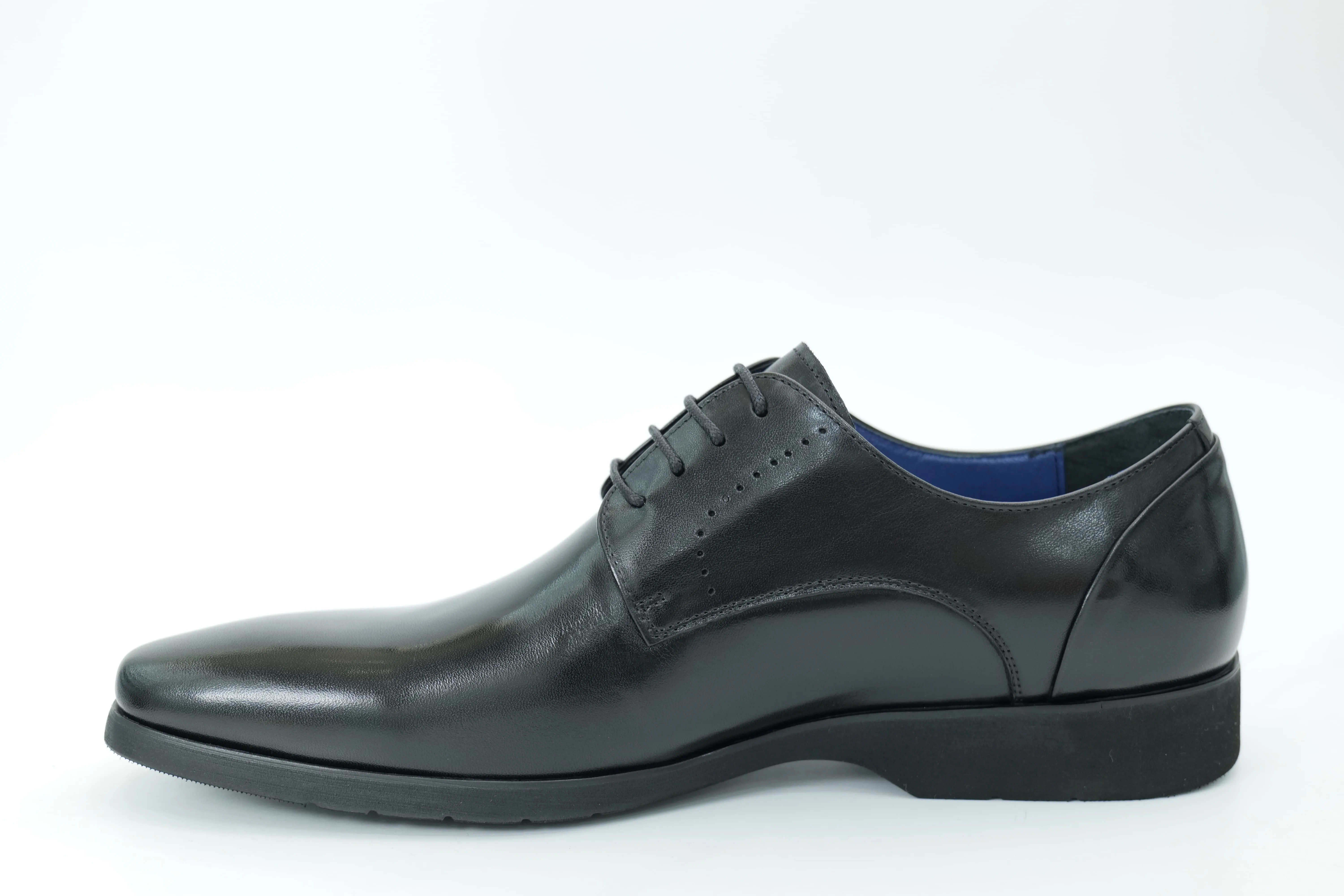 Derby shoes