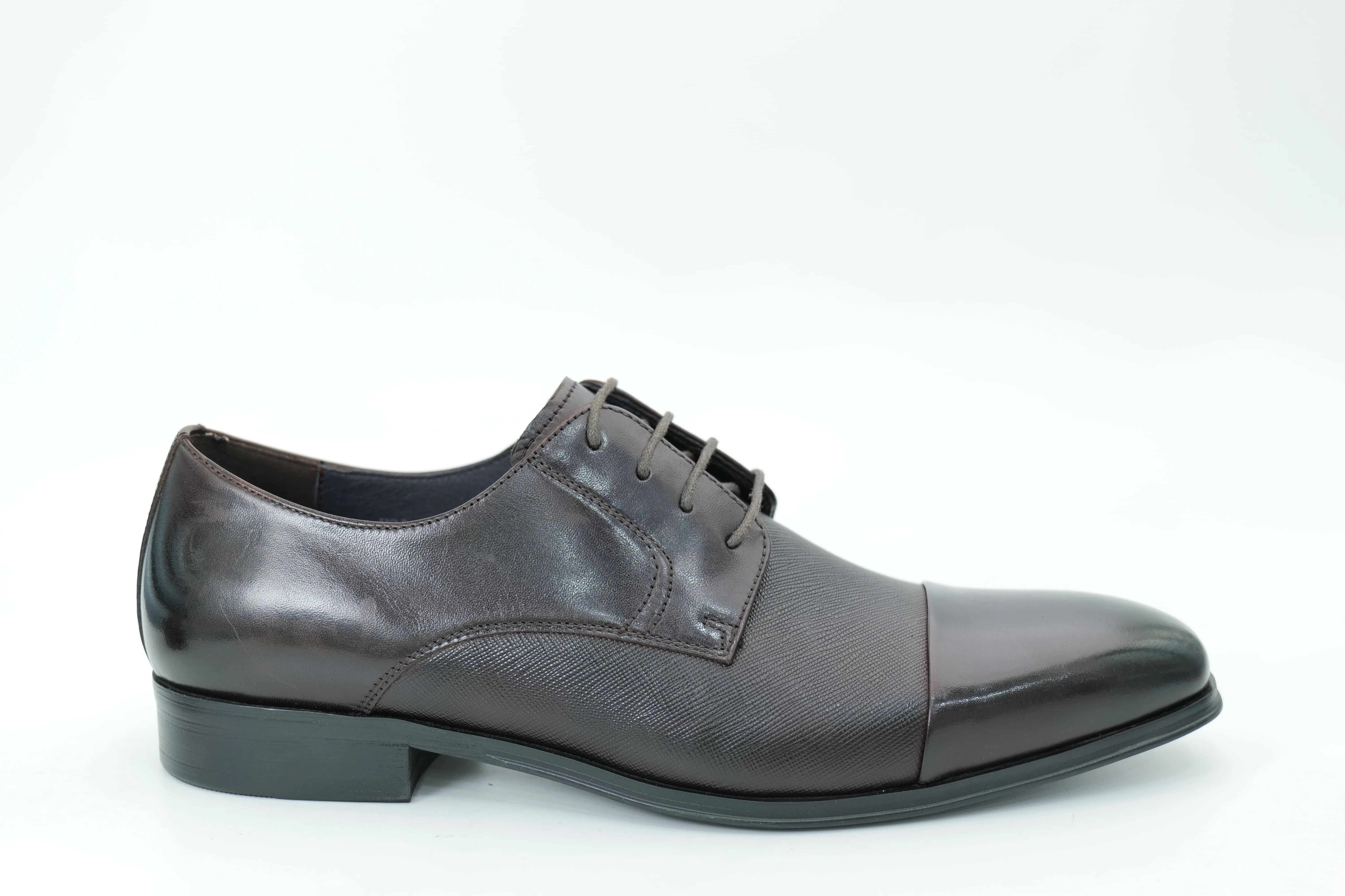 Derby shoes