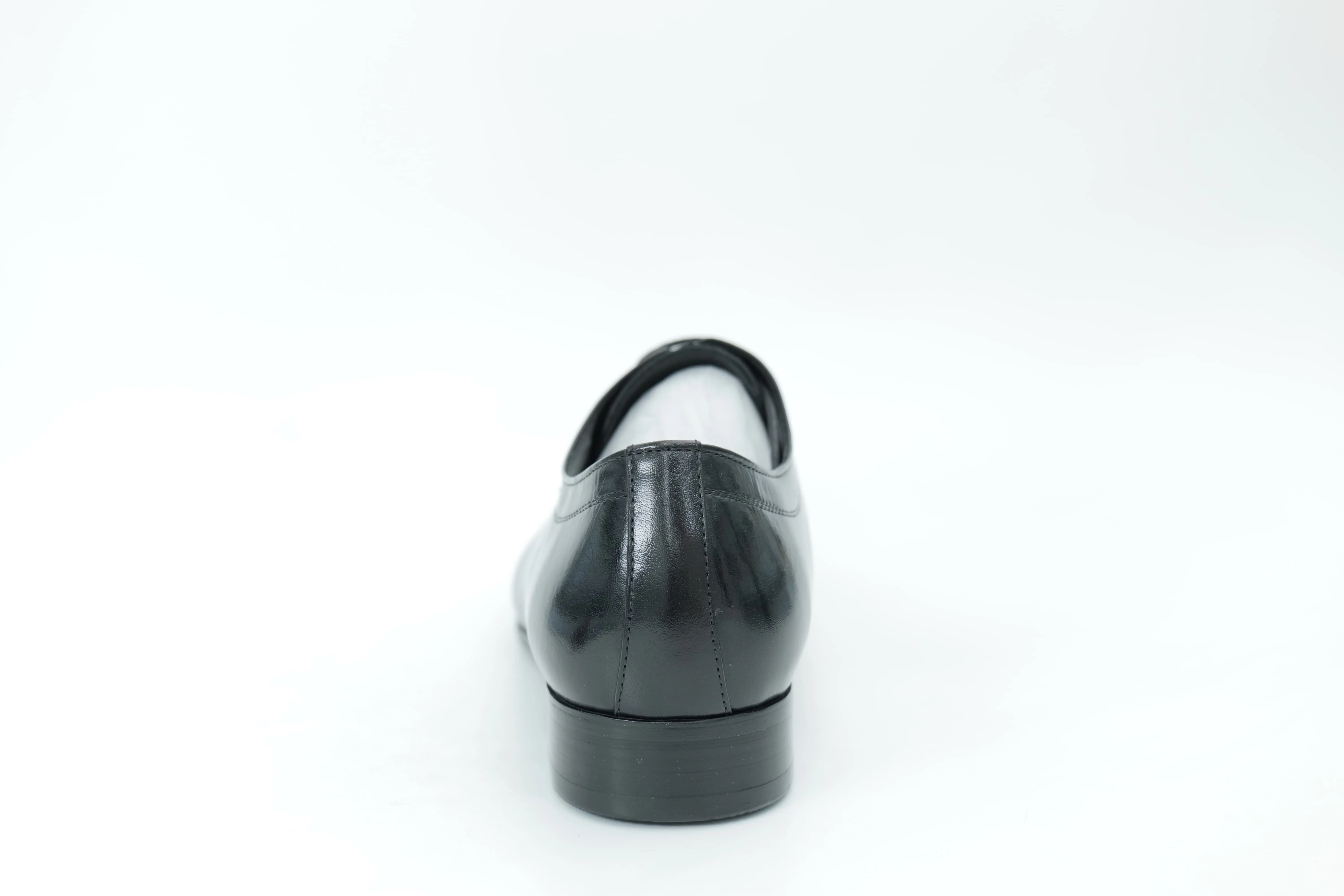 Derby shoes