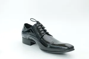 Derby shoes