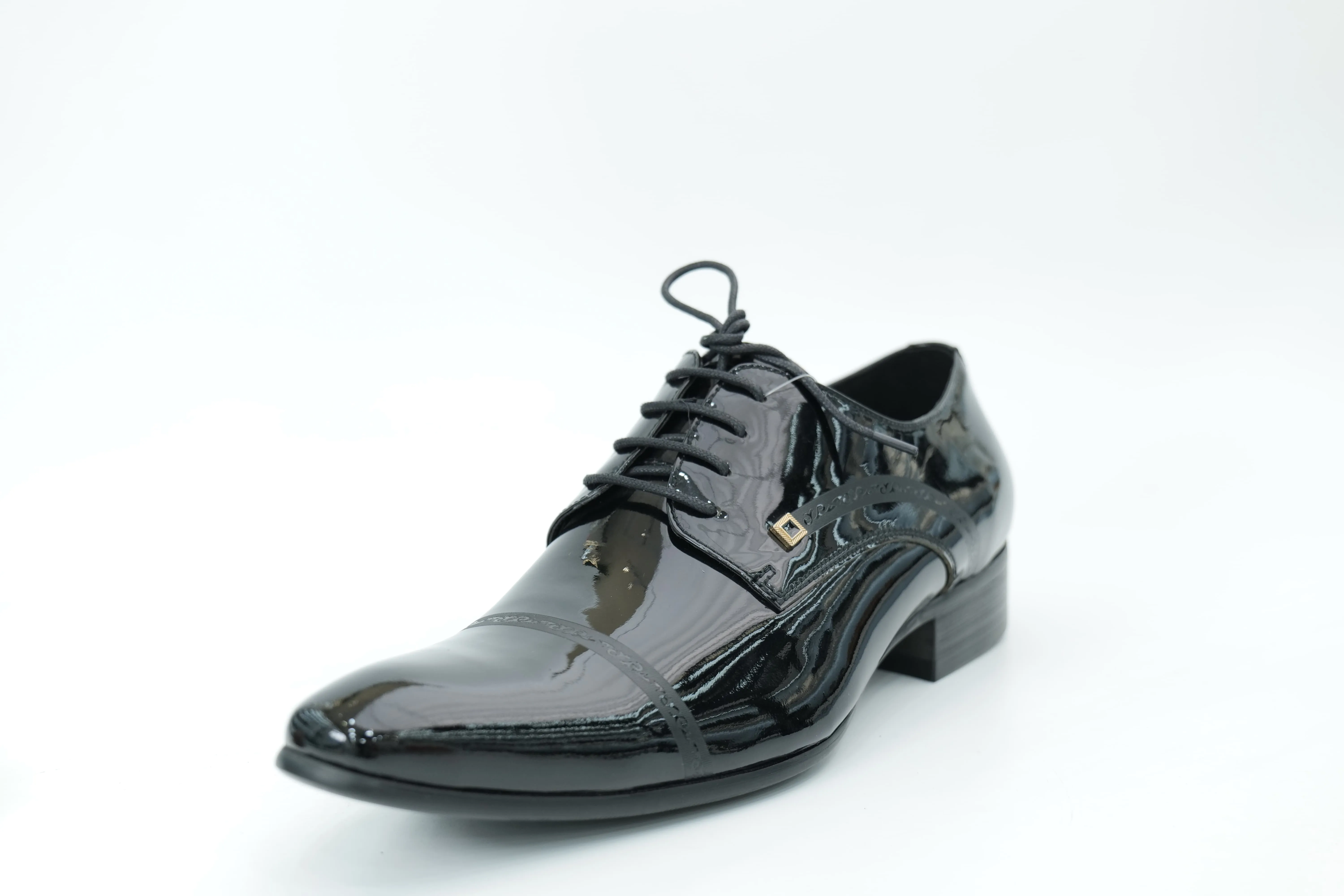 Derby shoes