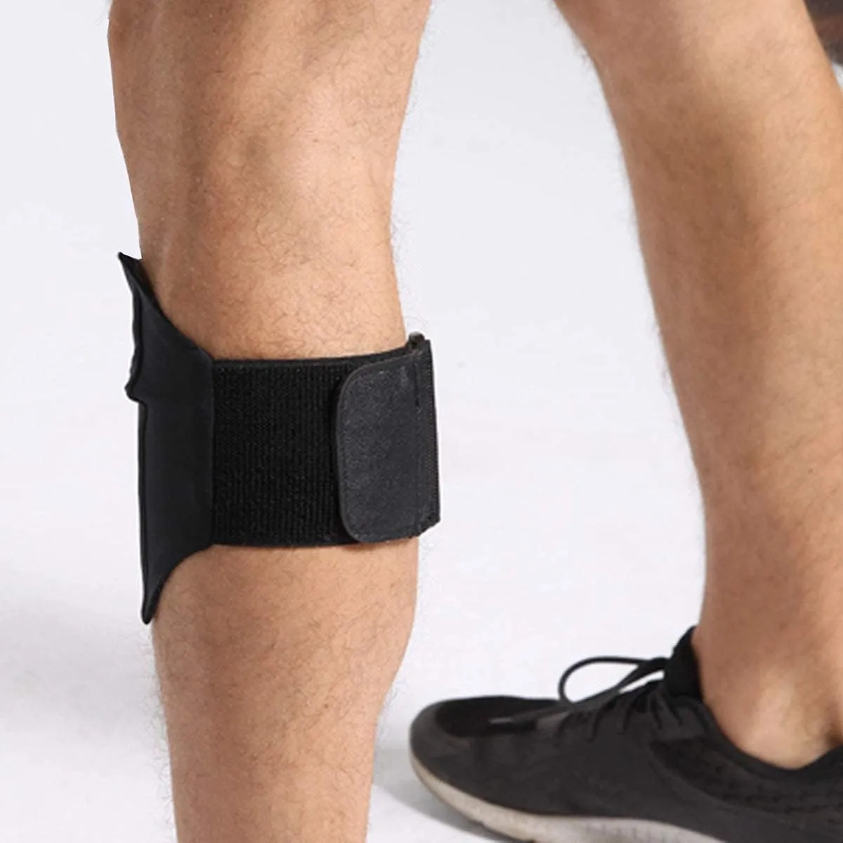 Equestrian Riders Cell Phone Holder for The Leg/Calf - Band for Jogger, Hiker, Motorcycle, All Purpose Sport Bag Exercise Arm Holder for Running, Fits Phone Size Under 6", Black, M