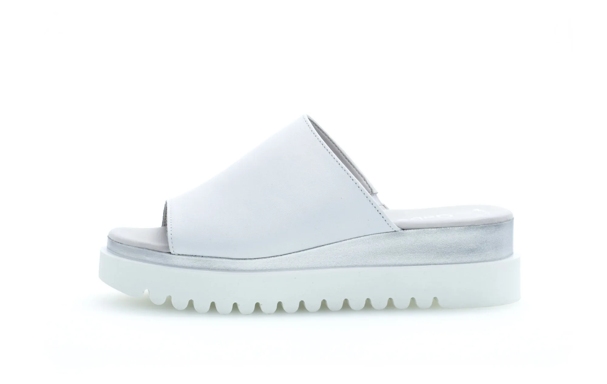 GABOR - 84.613.21 MEDIUM WEDGE MULE - WHITE LEATHER