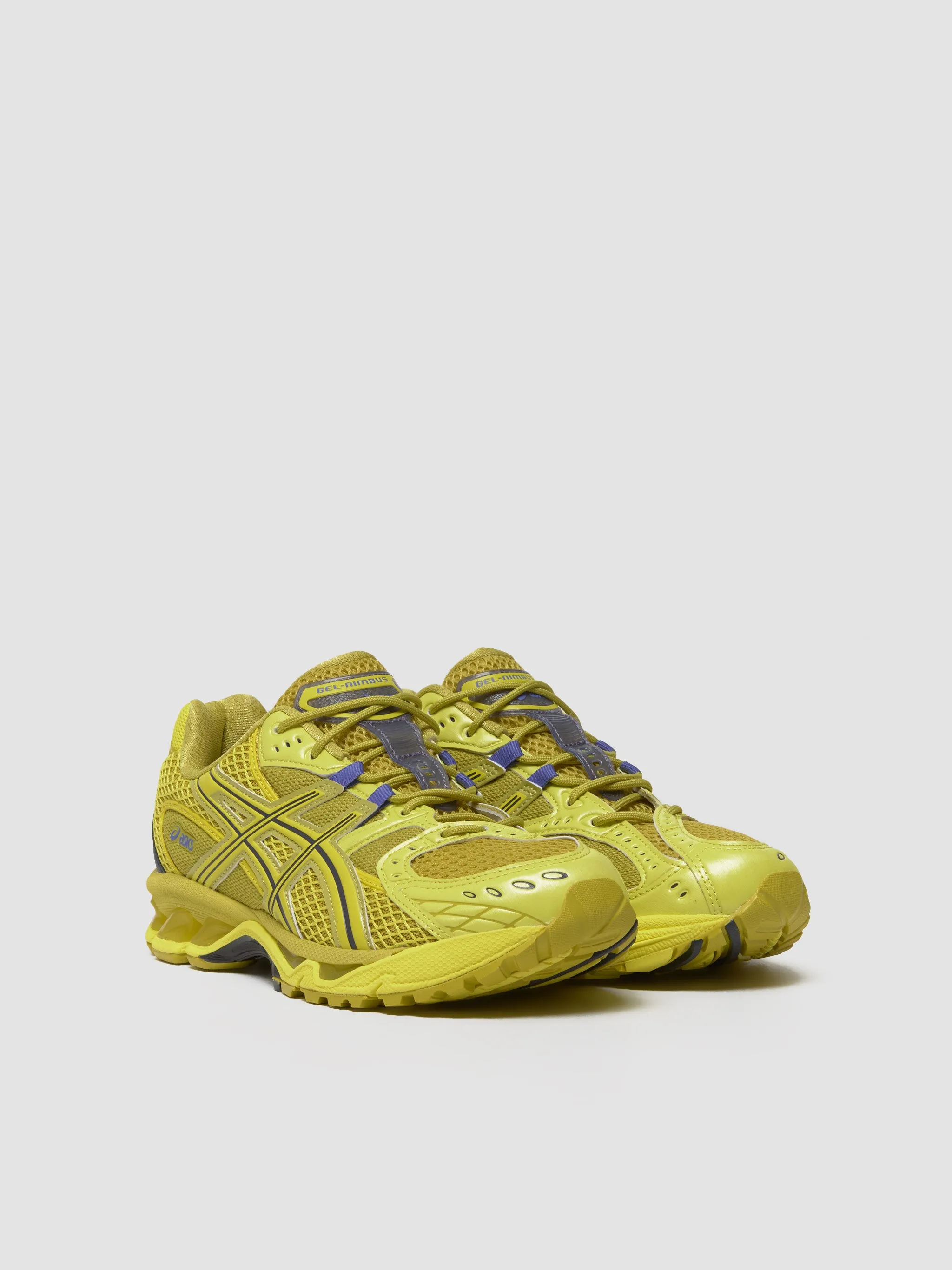 GEL-NIMBUS 10.1 Sneaker in Kelp & Lemon Spark