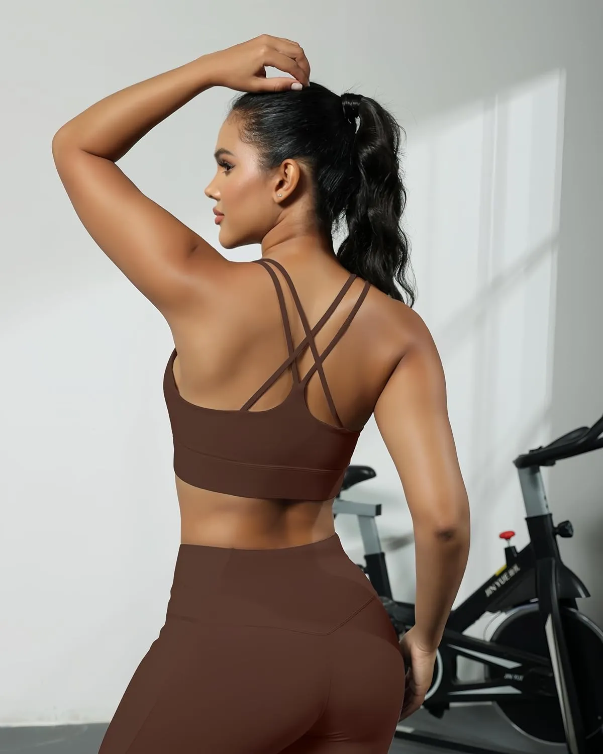 Grace Form Sports Bra for Women Strappy Medium Support Push Up Padded Sports Bra for Running Workout Bra Yoga Bra