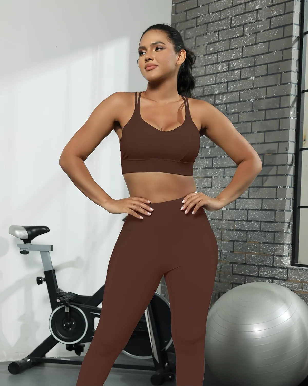 Grace Form Sports Bra for Women Strappy Medium Support Push Up Padded Sports Bra for Running Workout Bra Yoga Bra