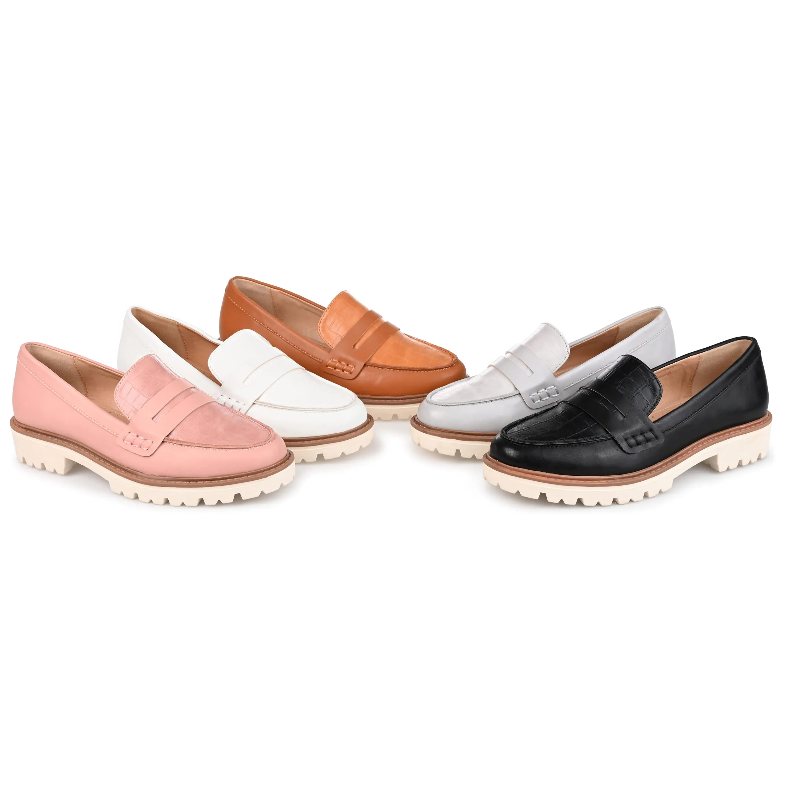 Journee Women's Comfort Foam Kenly Loafer Blush, 9