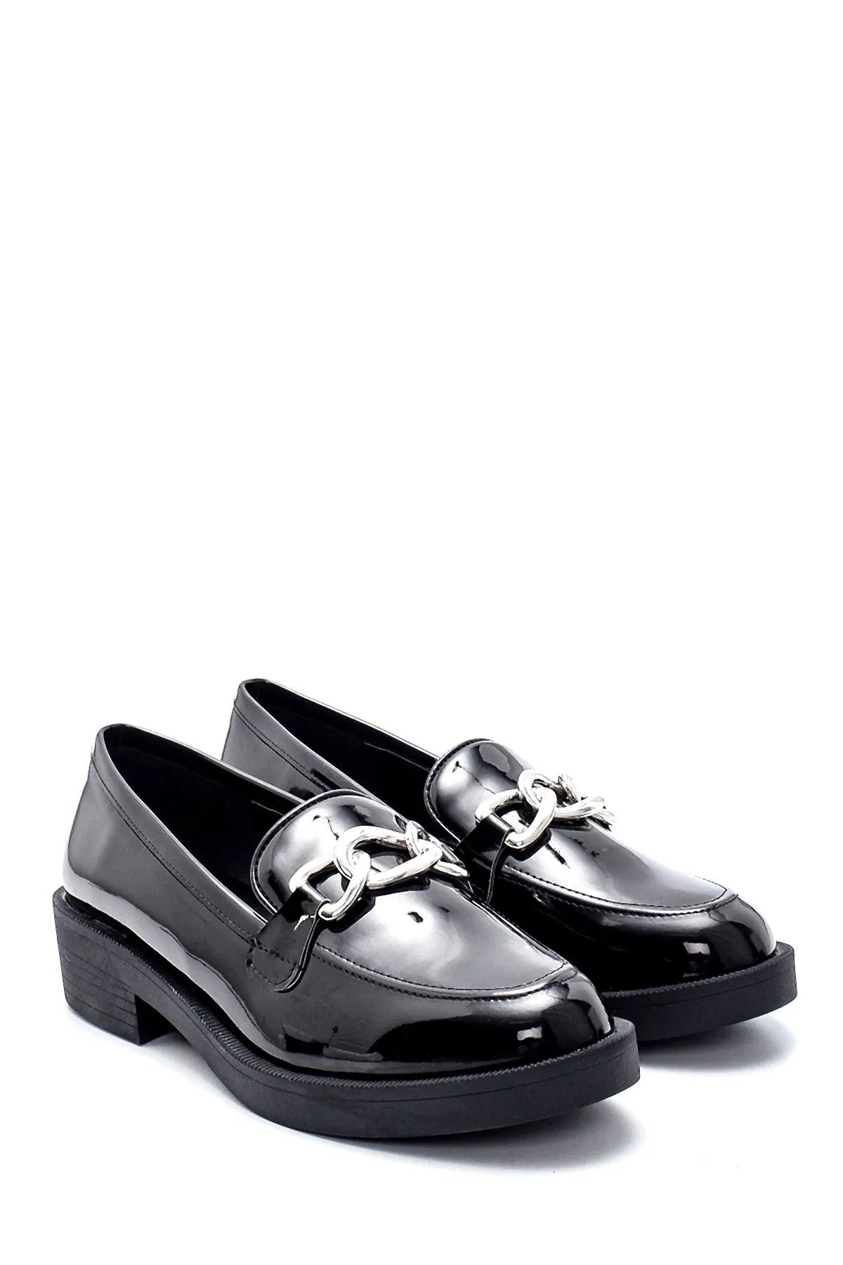 Kadın Rugan Zincir Detaylı Loafer