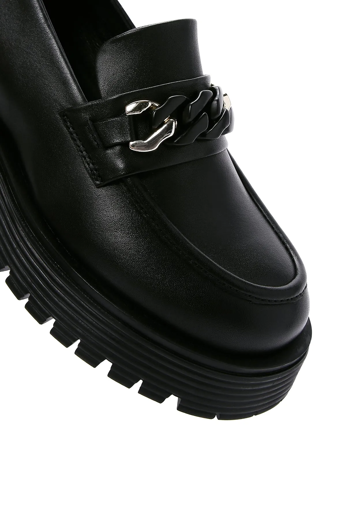 Kadın Siyah Deri Tokalı Maskülen Loafer