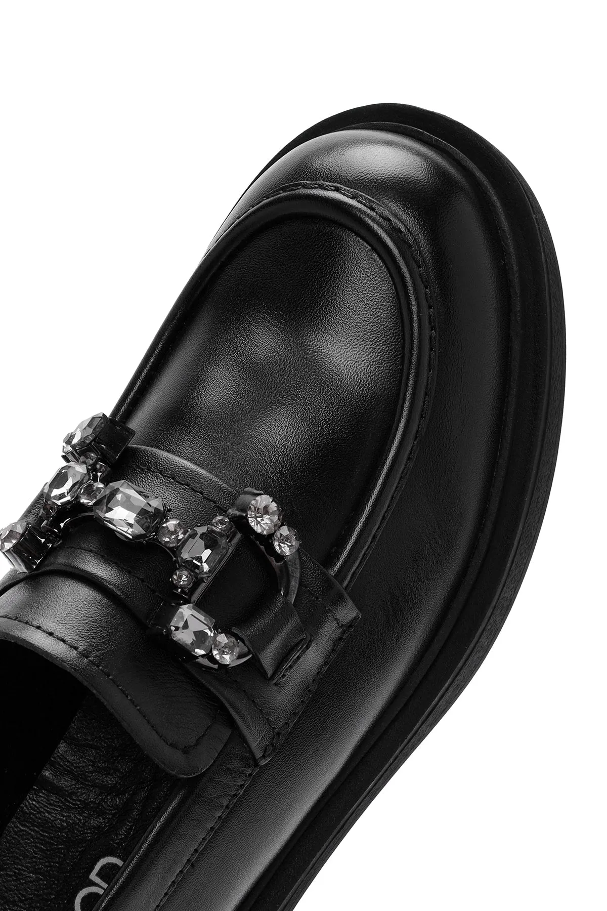 Kadın Siyah Tokalı Deri Maskülen Loafer