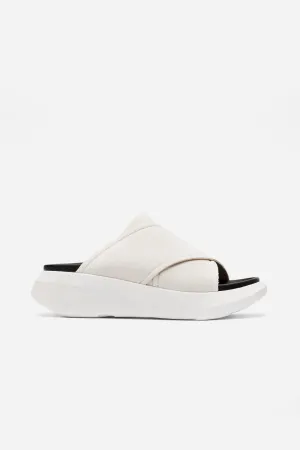Kris Slide White