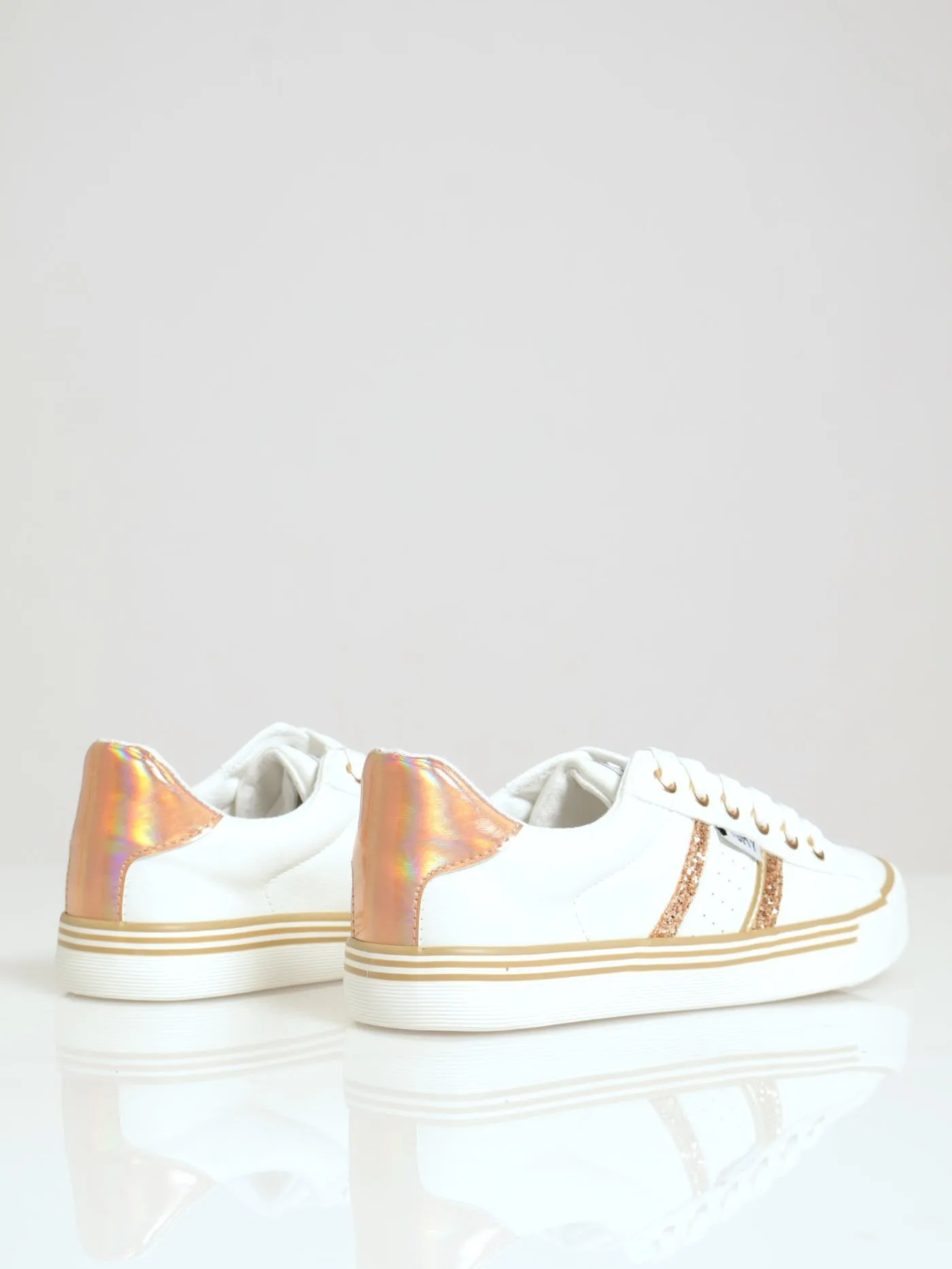 Lexi Panelled Low Cut Sneaker - White