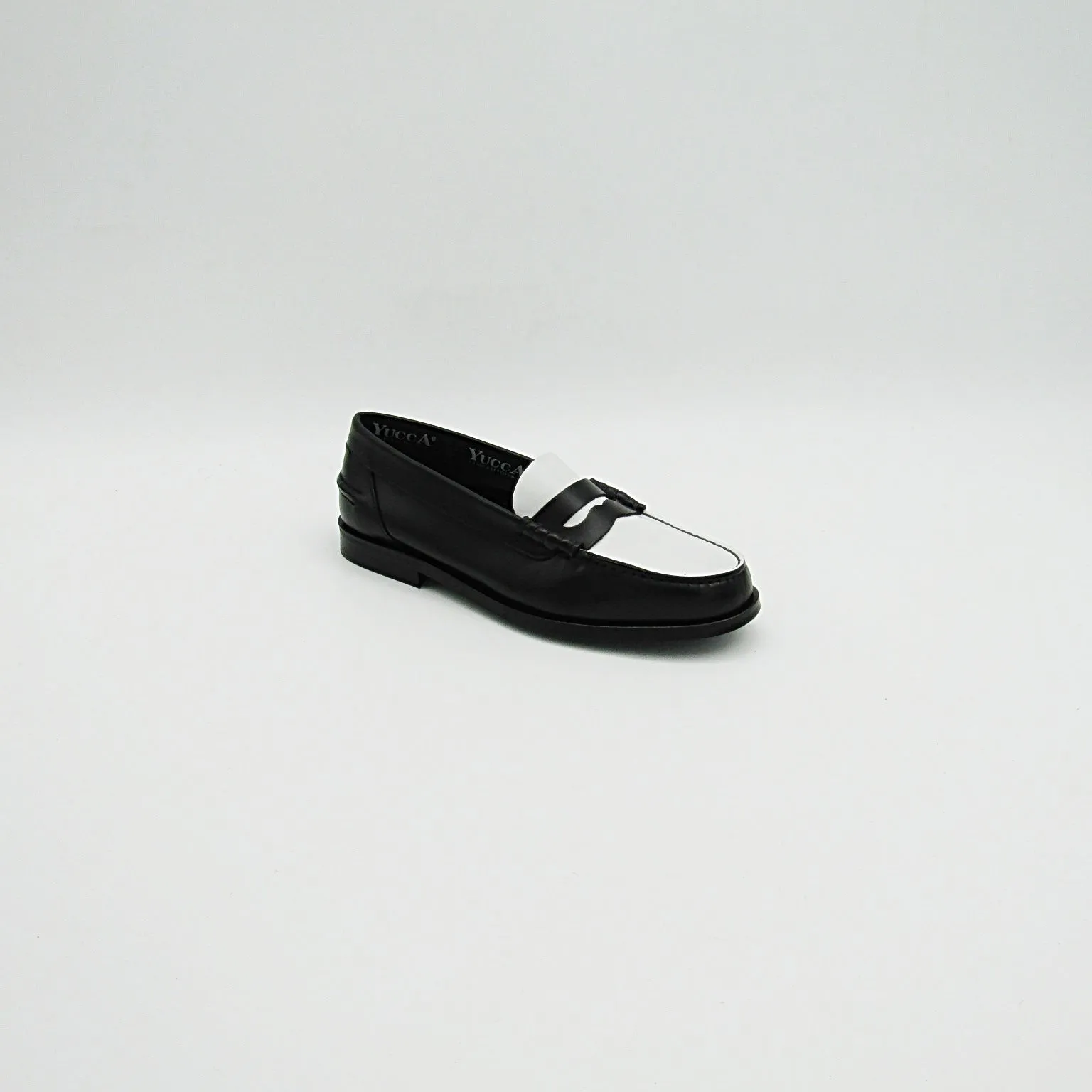 LOAFER