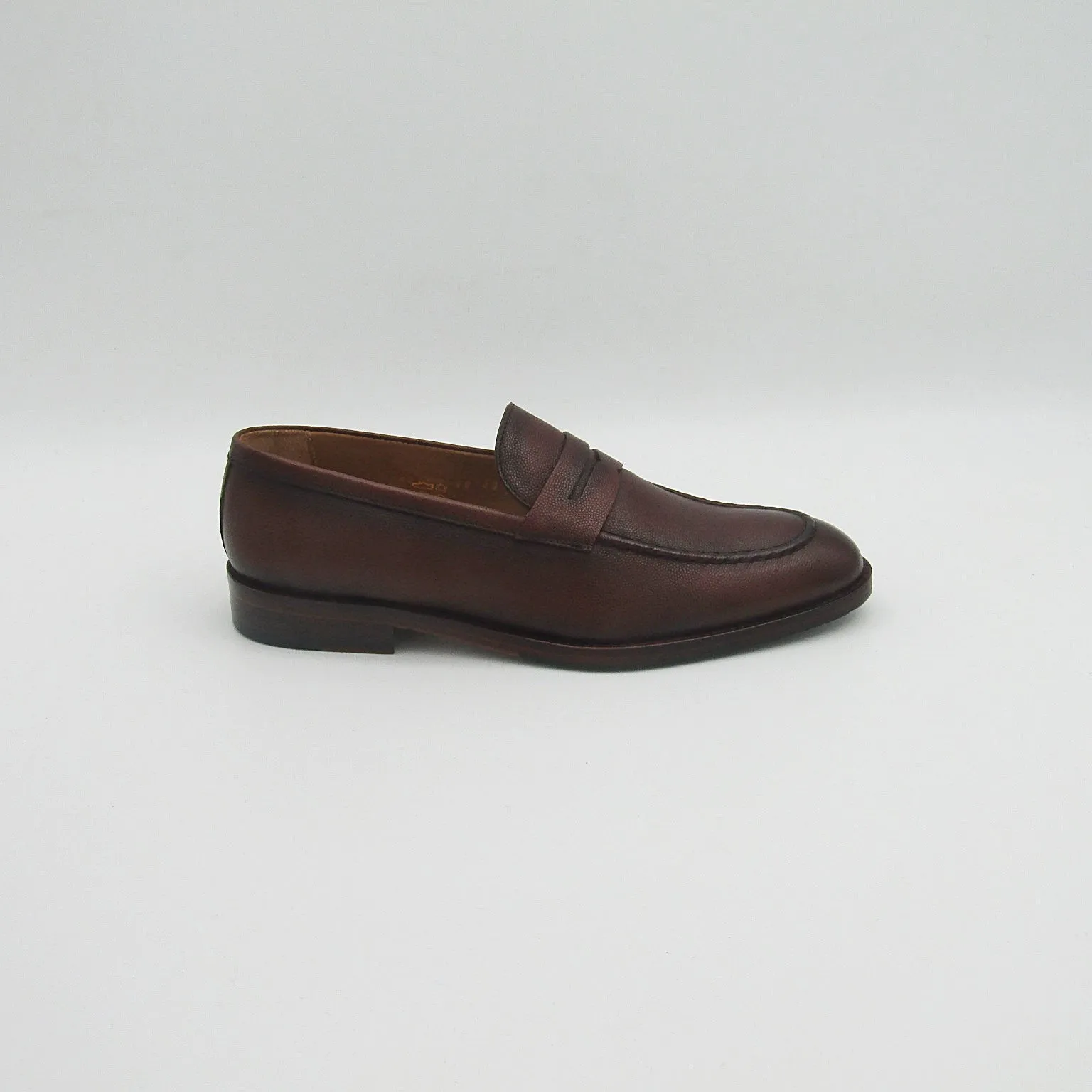 LOAFER