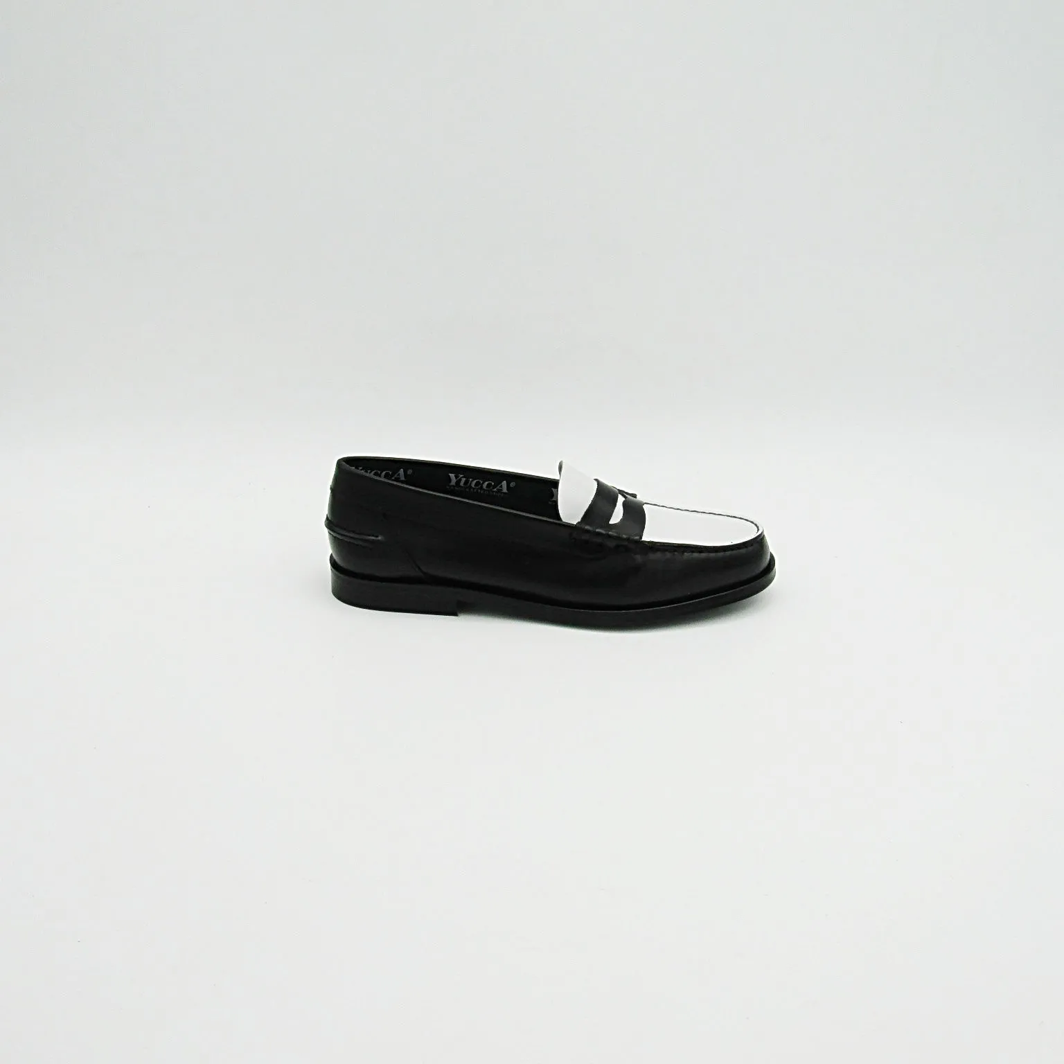 LOAFER