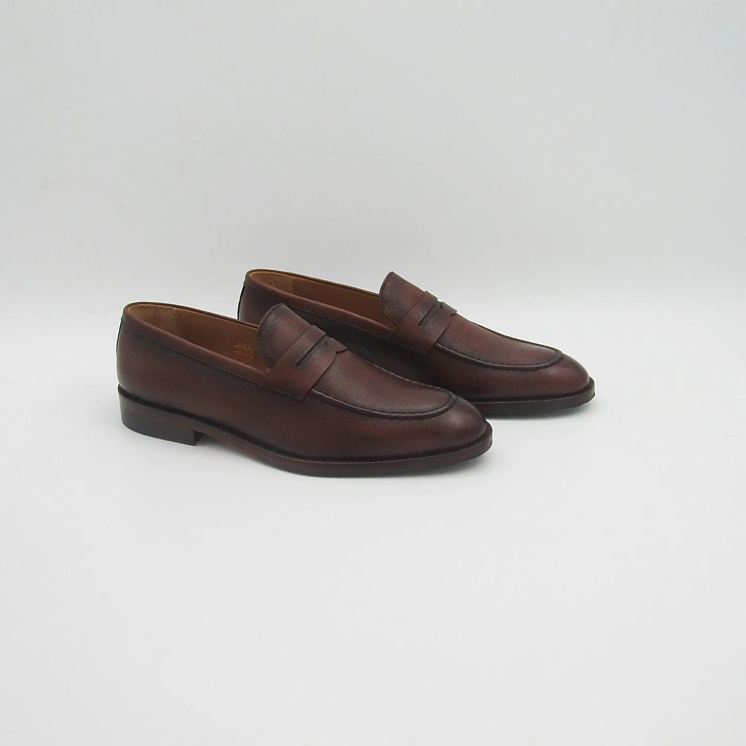 LOAFER