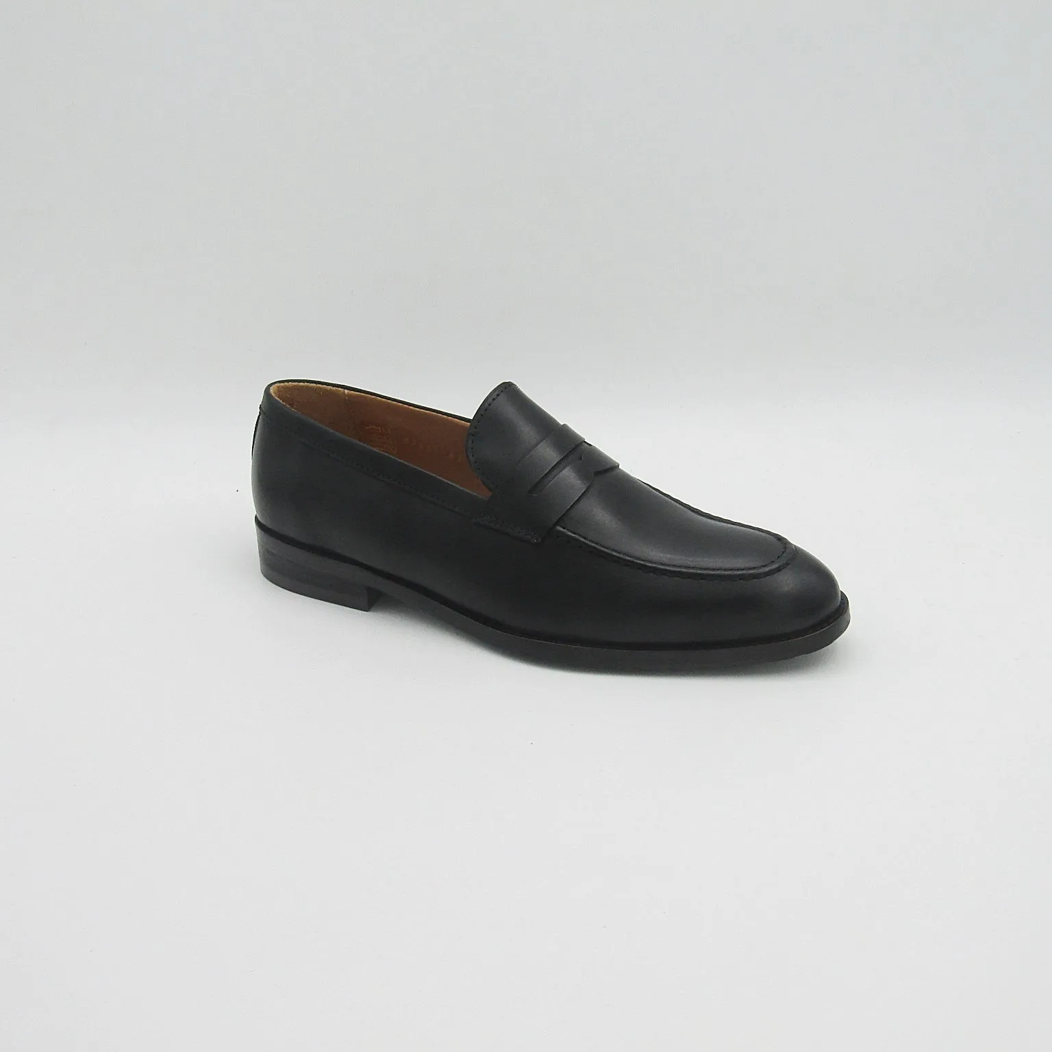 LOAFER