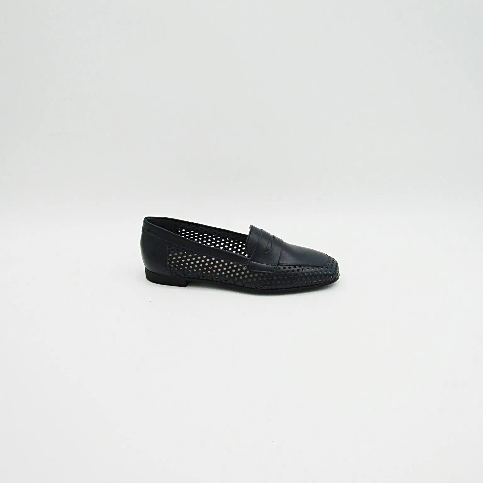 LOAFER