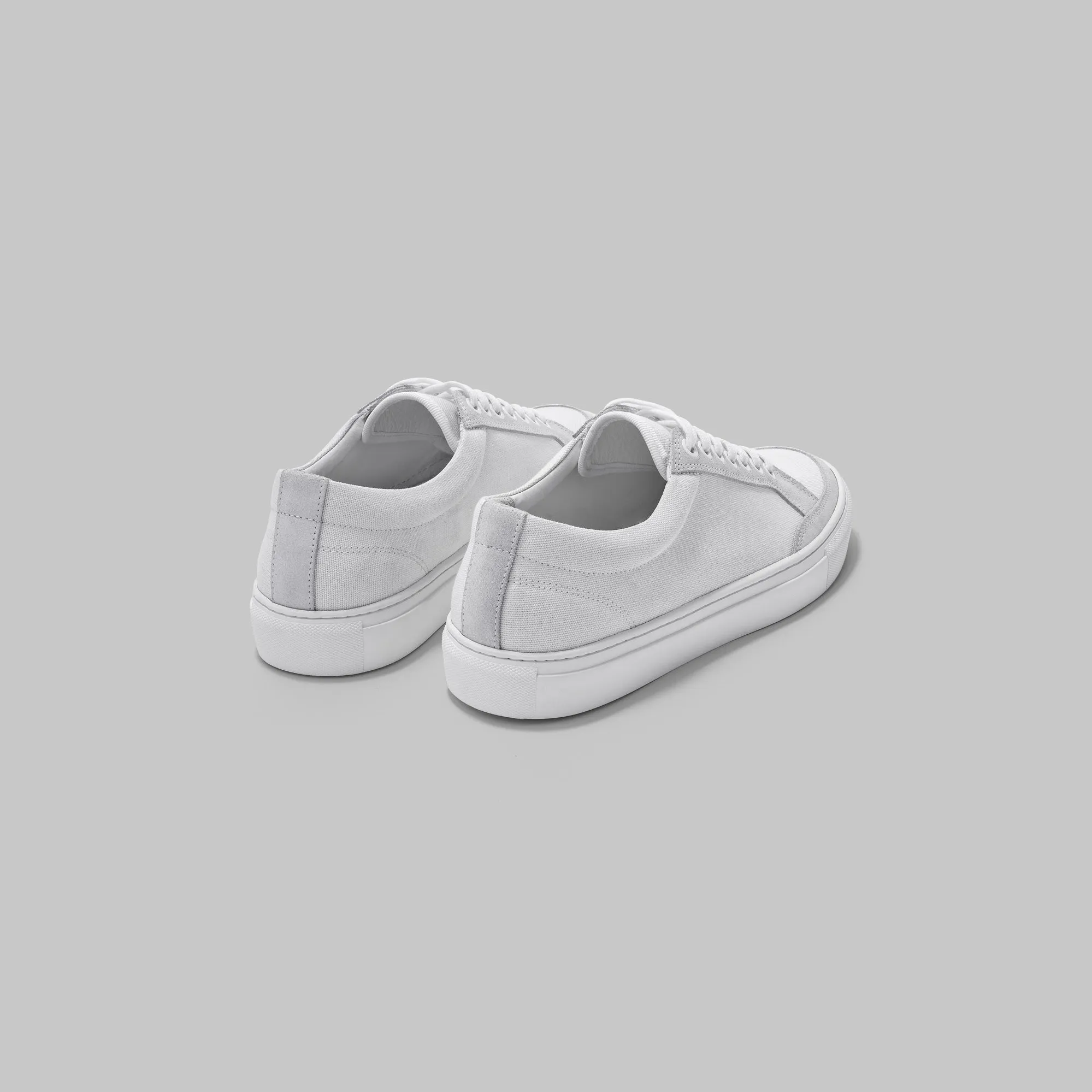 Low Cut Canvas Sneaker