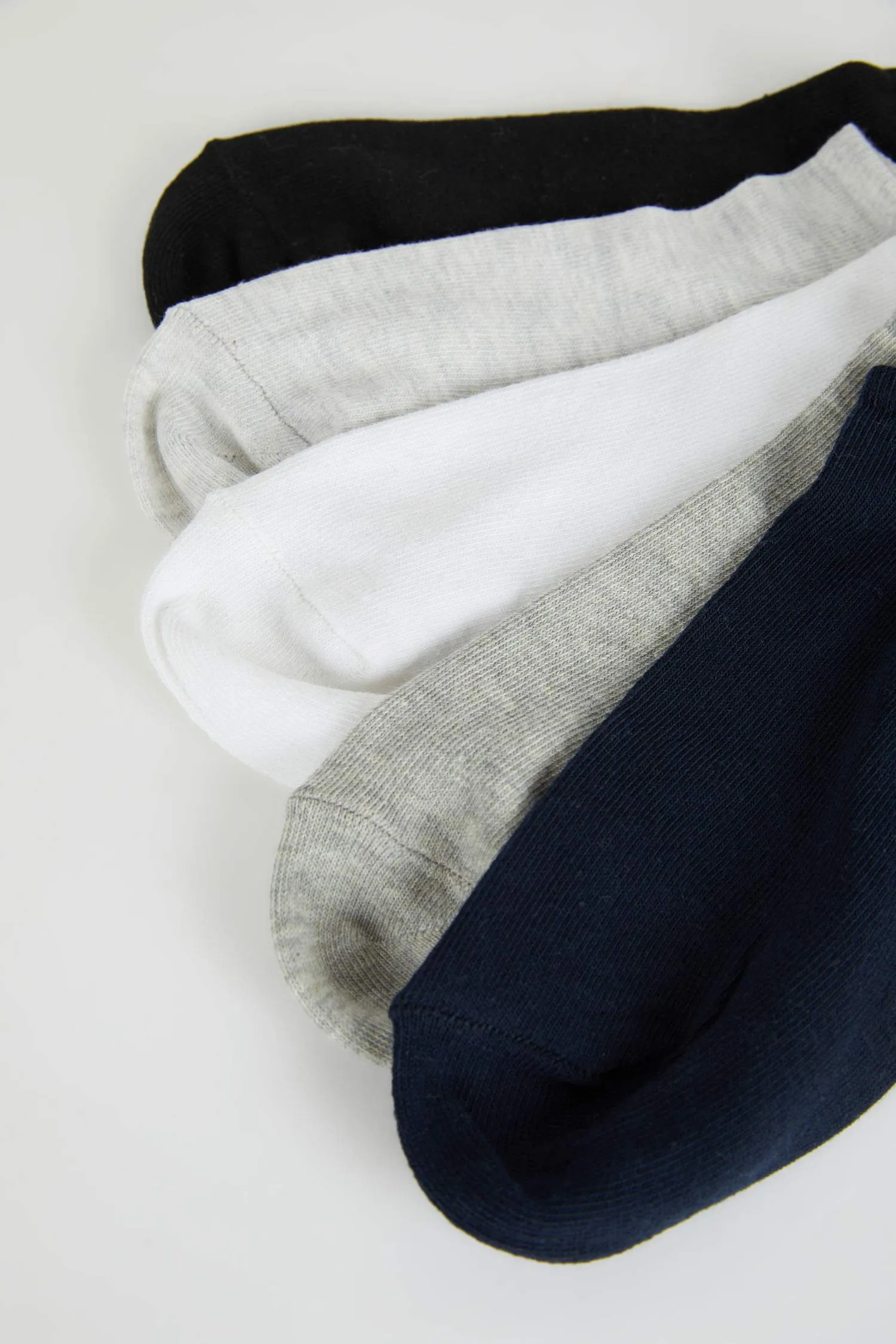 Men's Invisible 5 Pcs Cotton Sneaker Socks