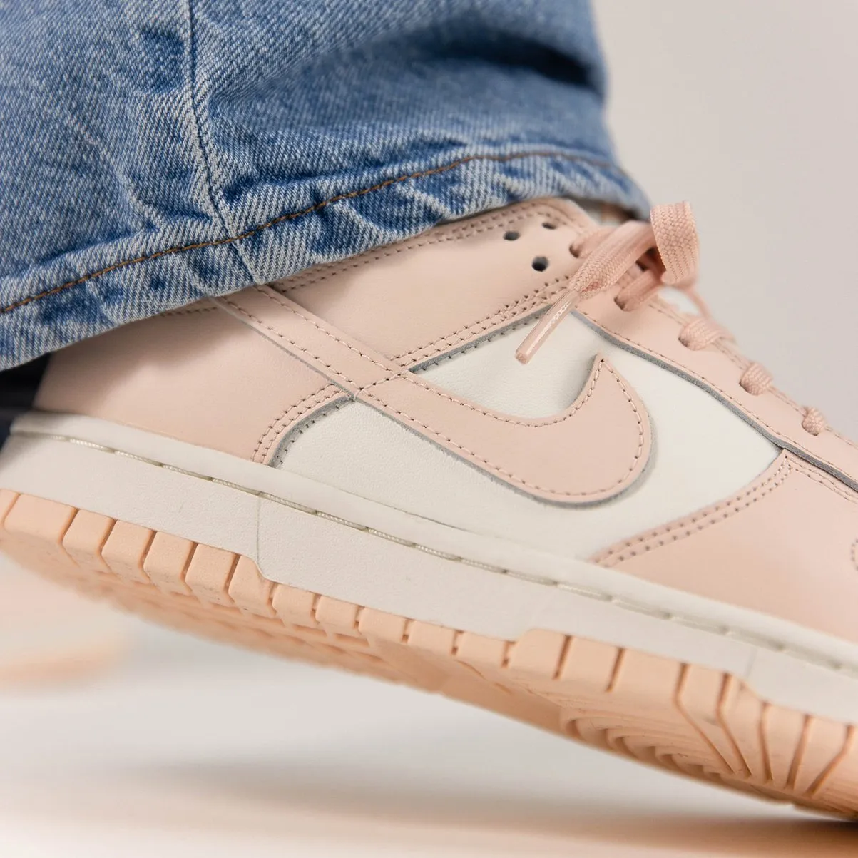 Nike Dunk Low Orange Pearl