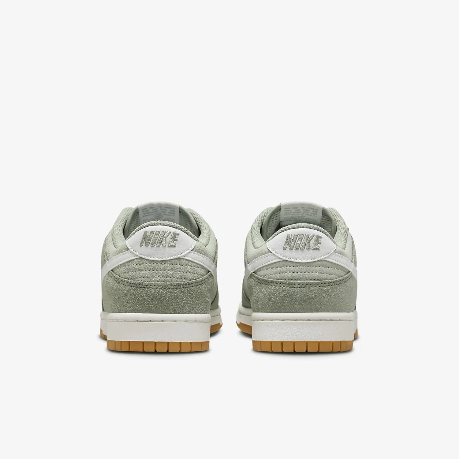 Nike Men's Dunk Low Retro Se Sneaker