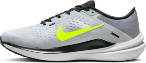 NIKE Men's Sneaker
