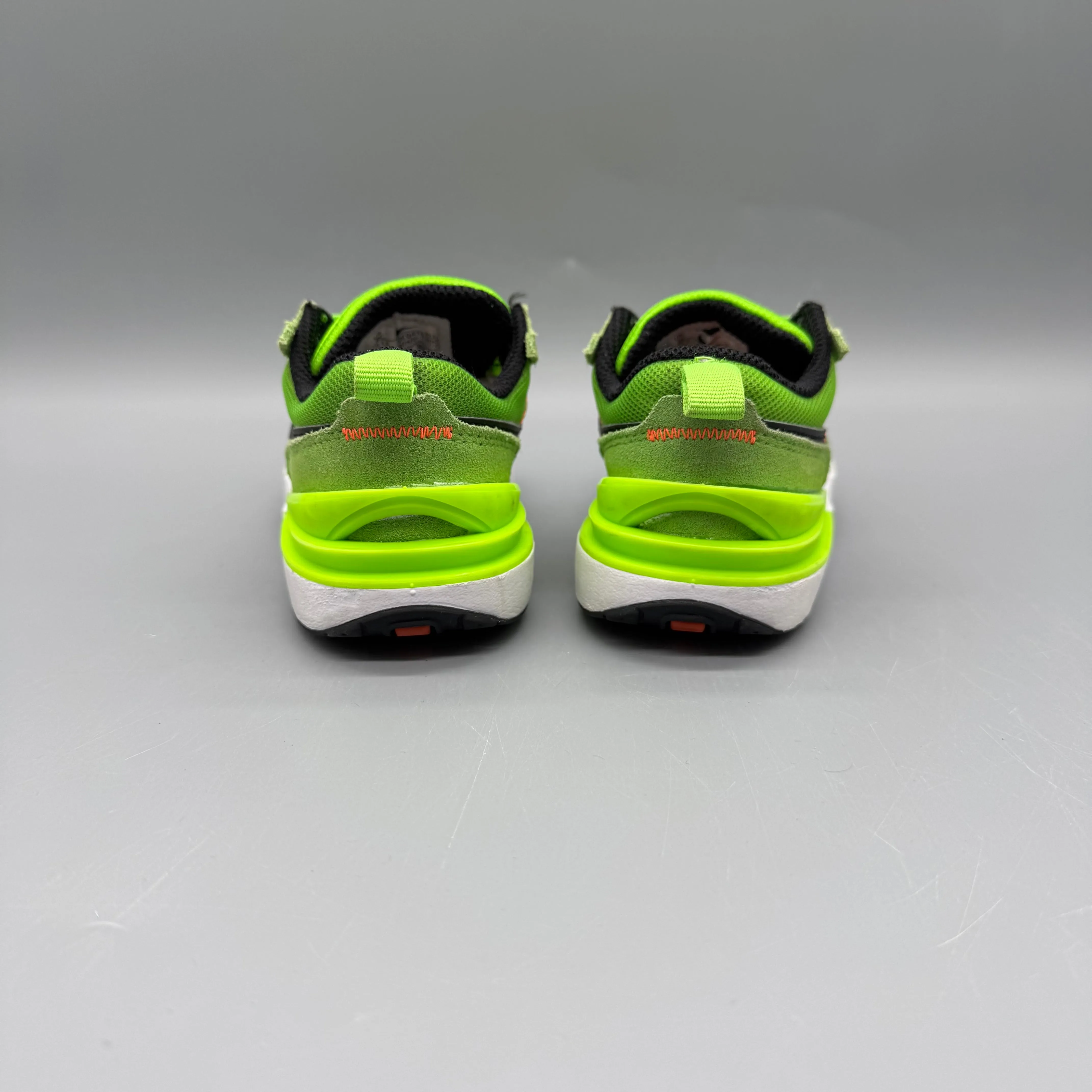 Nike / Mesh sneaker / US8