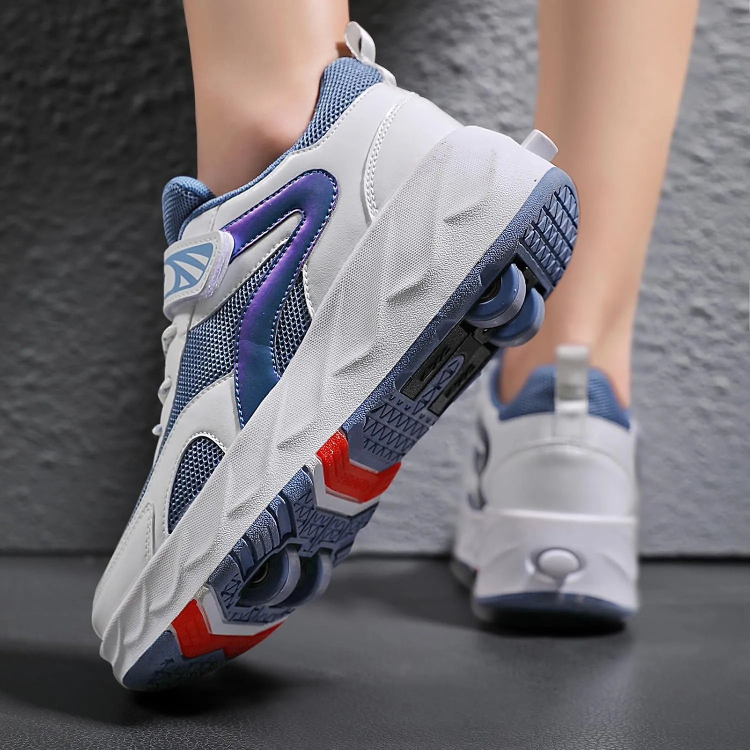 Outdoor Roller Skate Shoes for Kids, Parkour Roller Shoes with 4-Wheel & 2-Wheel Modes, Transformable Sneaker Skates for Boys, Versatile Roller Skating Footwear