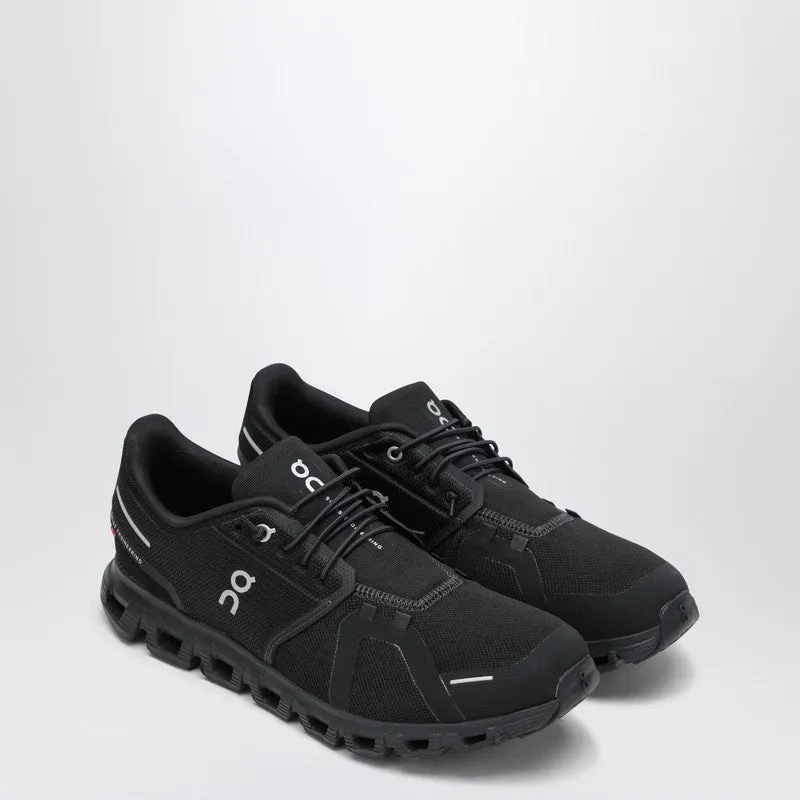 På sneaker moln 6 svart