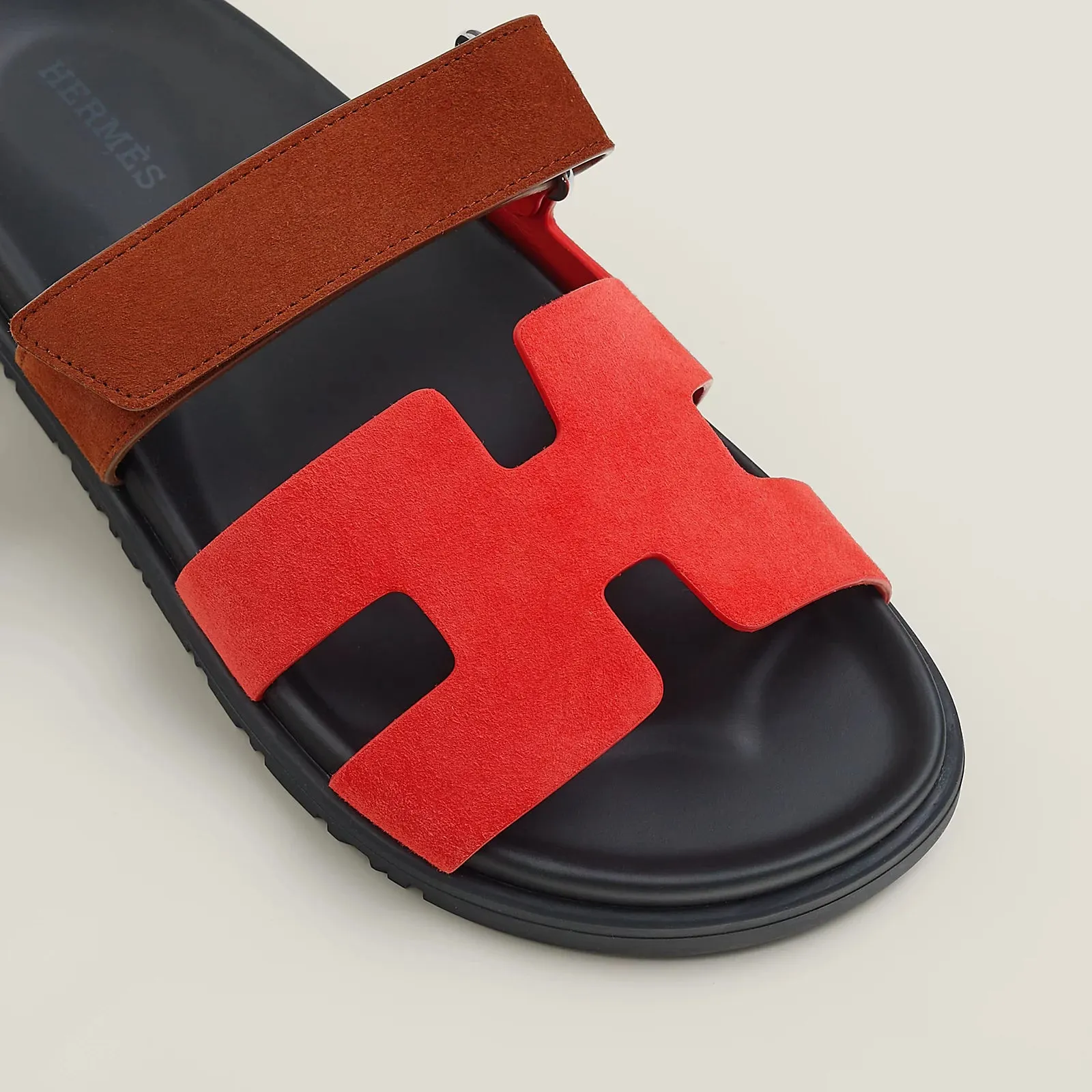 Rouge Cinétique / Gold Chypre Sandal W