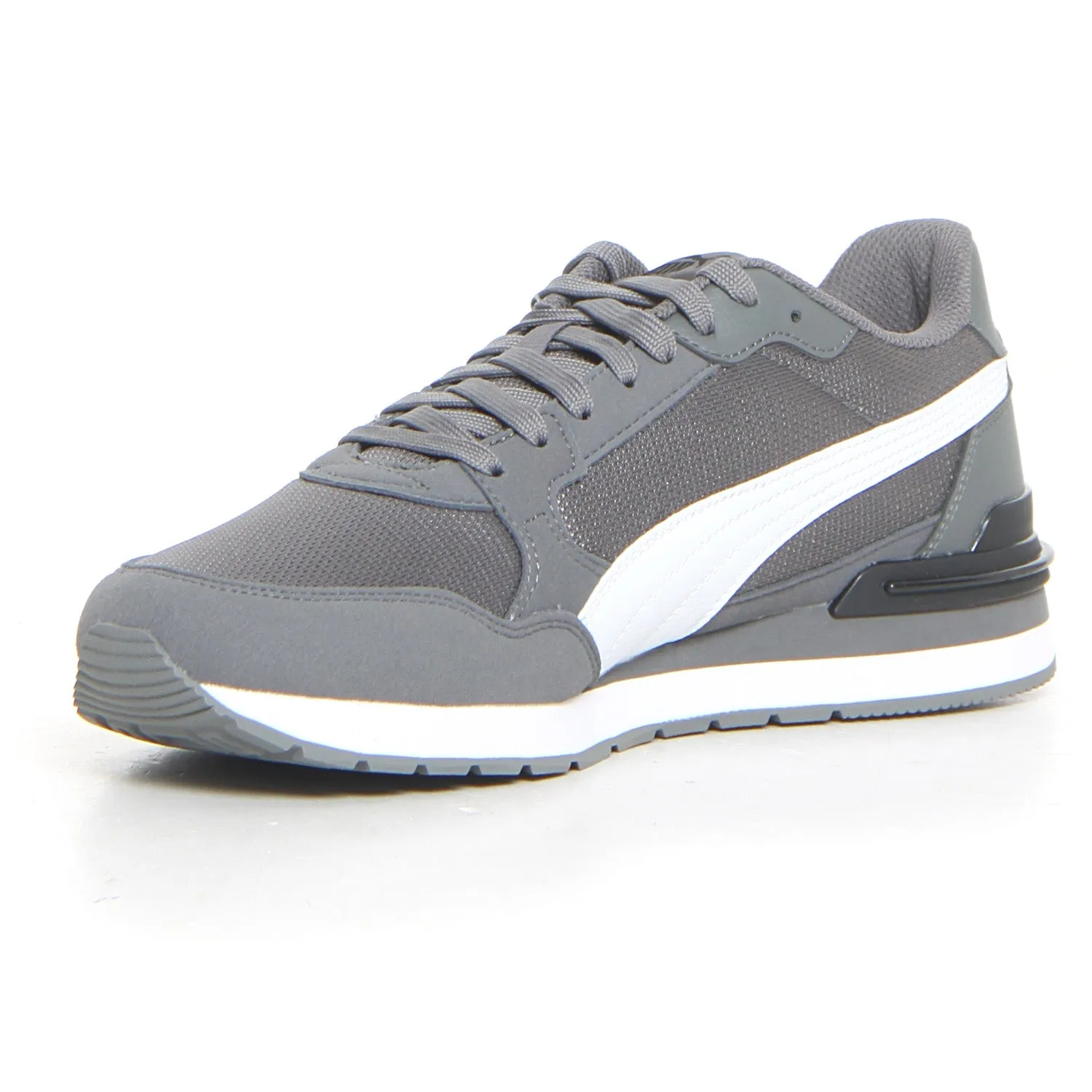 ST runner v4 Mesh sneaker