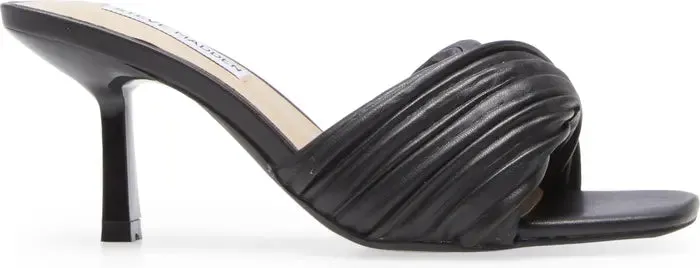 Steve Madden Wink Quilted mule