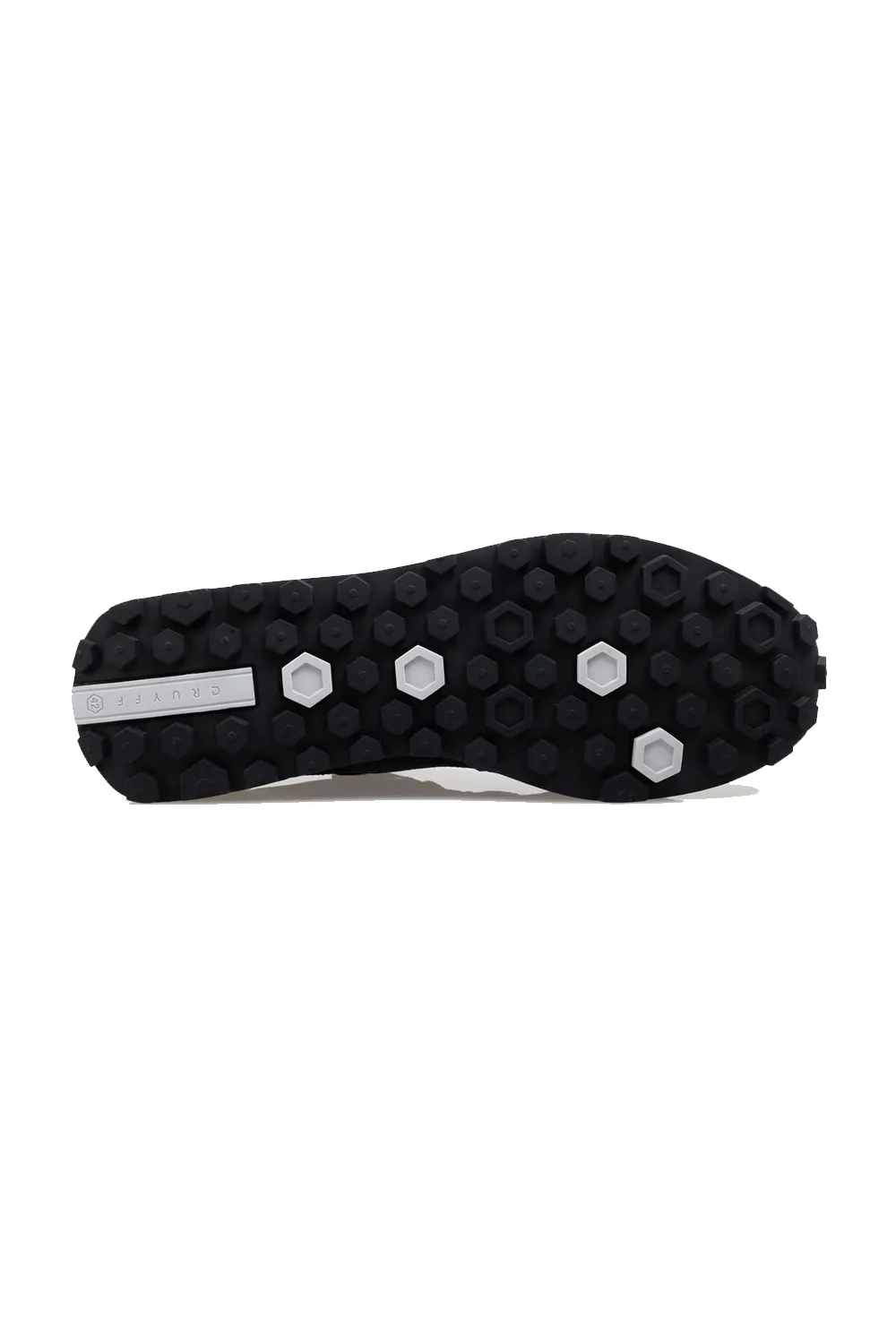 Superbia Sneaker*