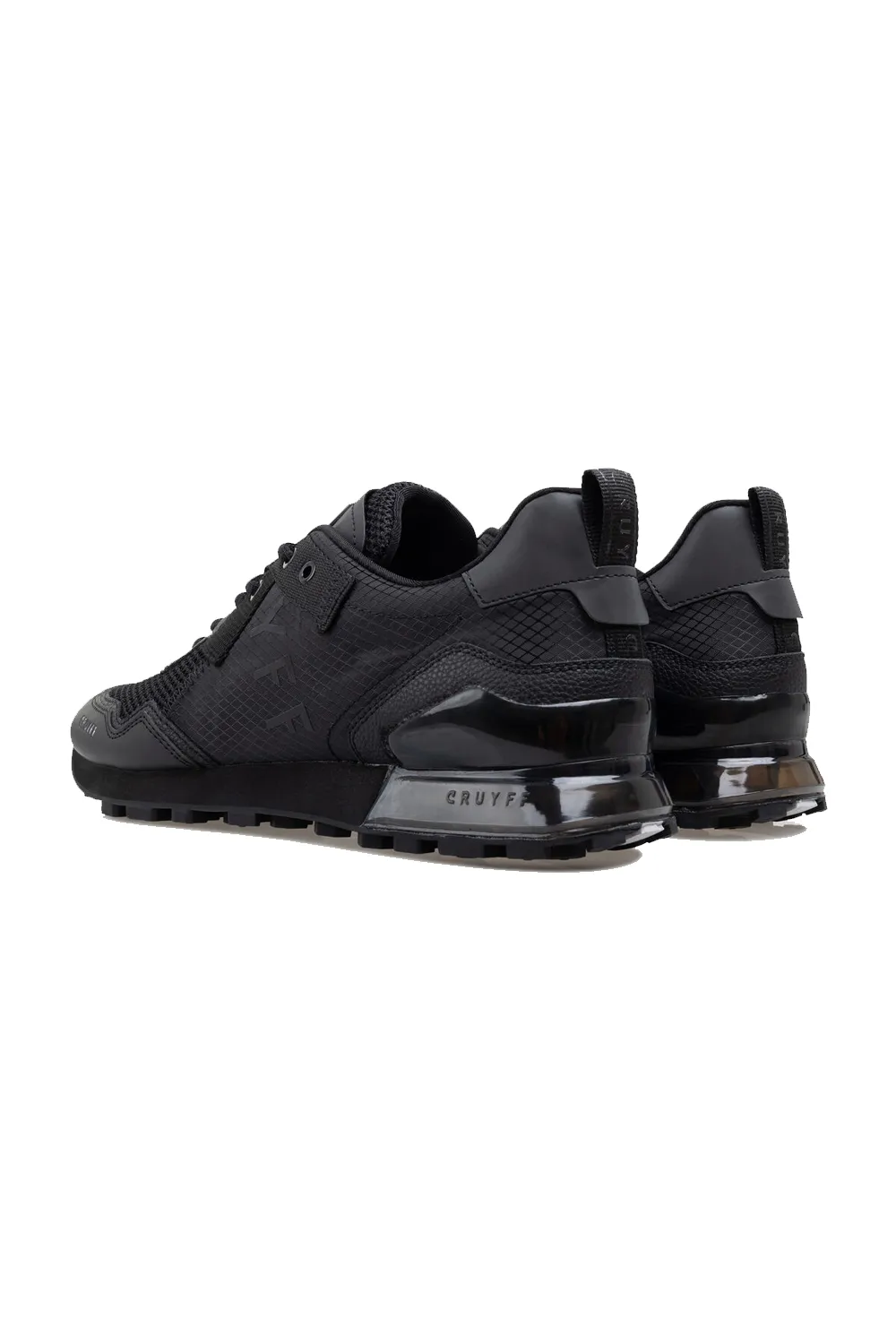 Superbia Sneaker*