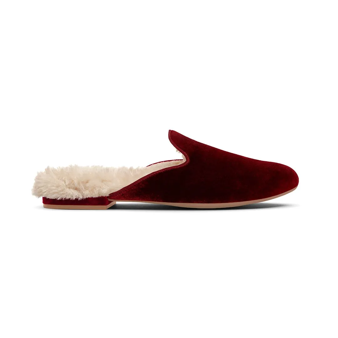 The Phoebe - Burgundy Faux Fur
